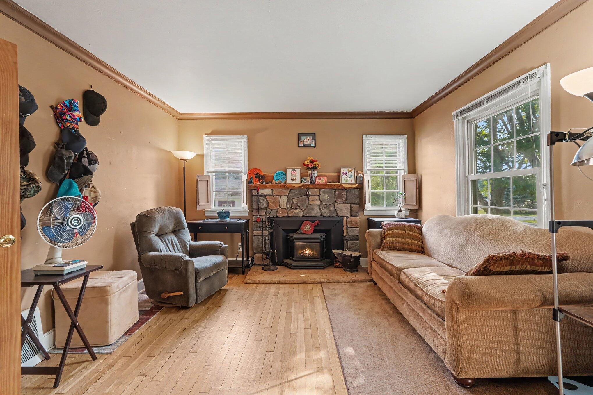 6516 Martin Road Norton Shores MI 49444