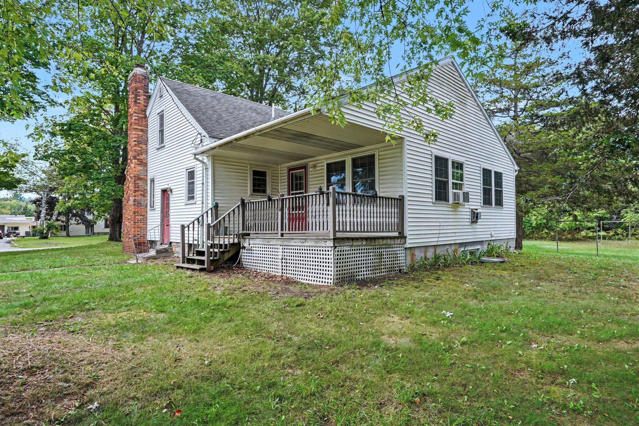 6516 Martin Road Norton Shores MI 49444