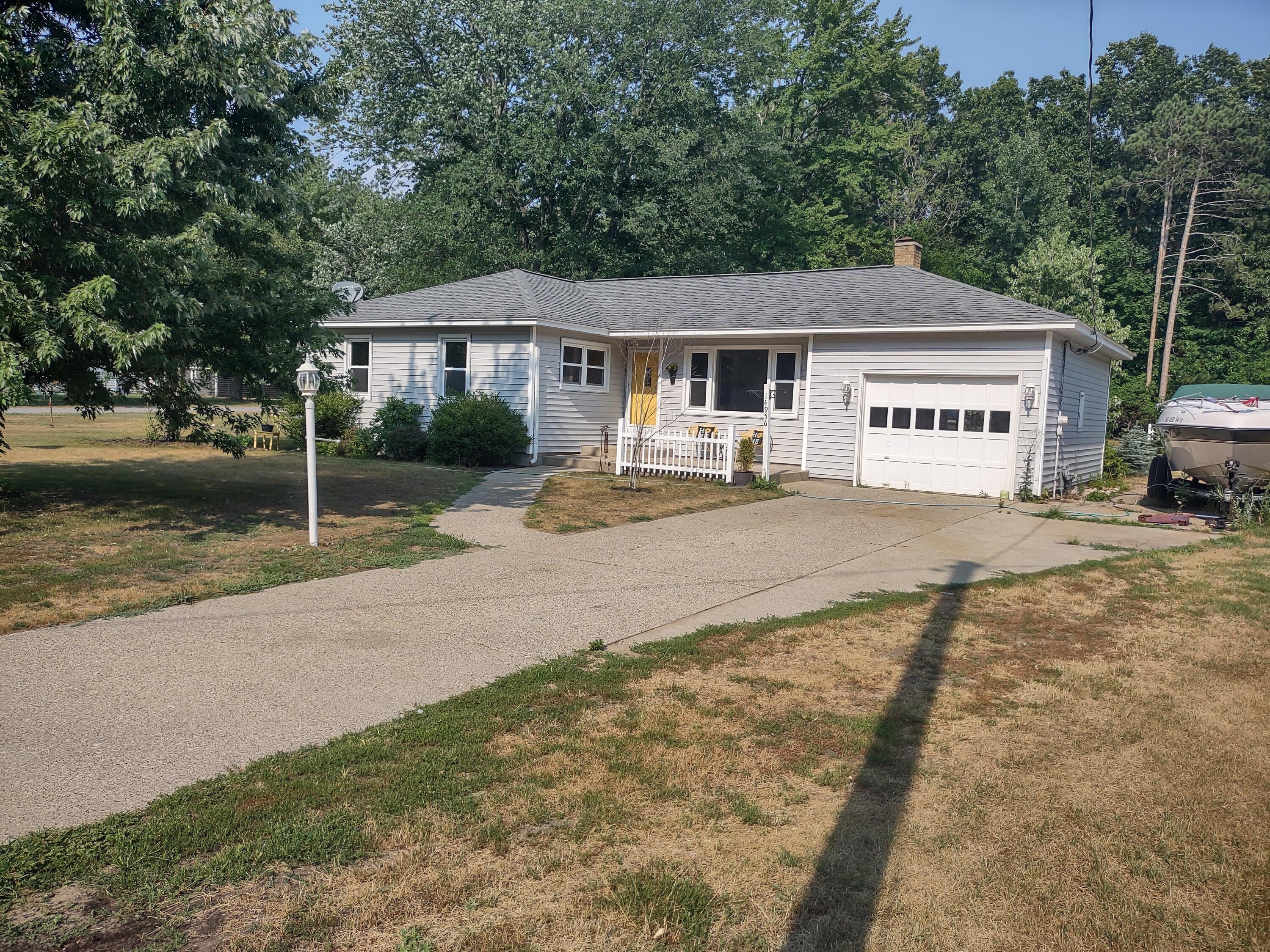 14956 160th Avenue Grand Haven MI 49417