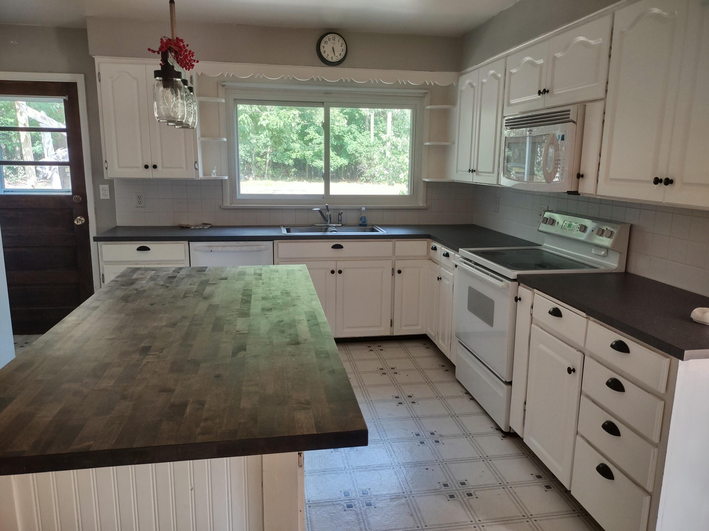 14956 160th Avenue Grand Haven MI 49417