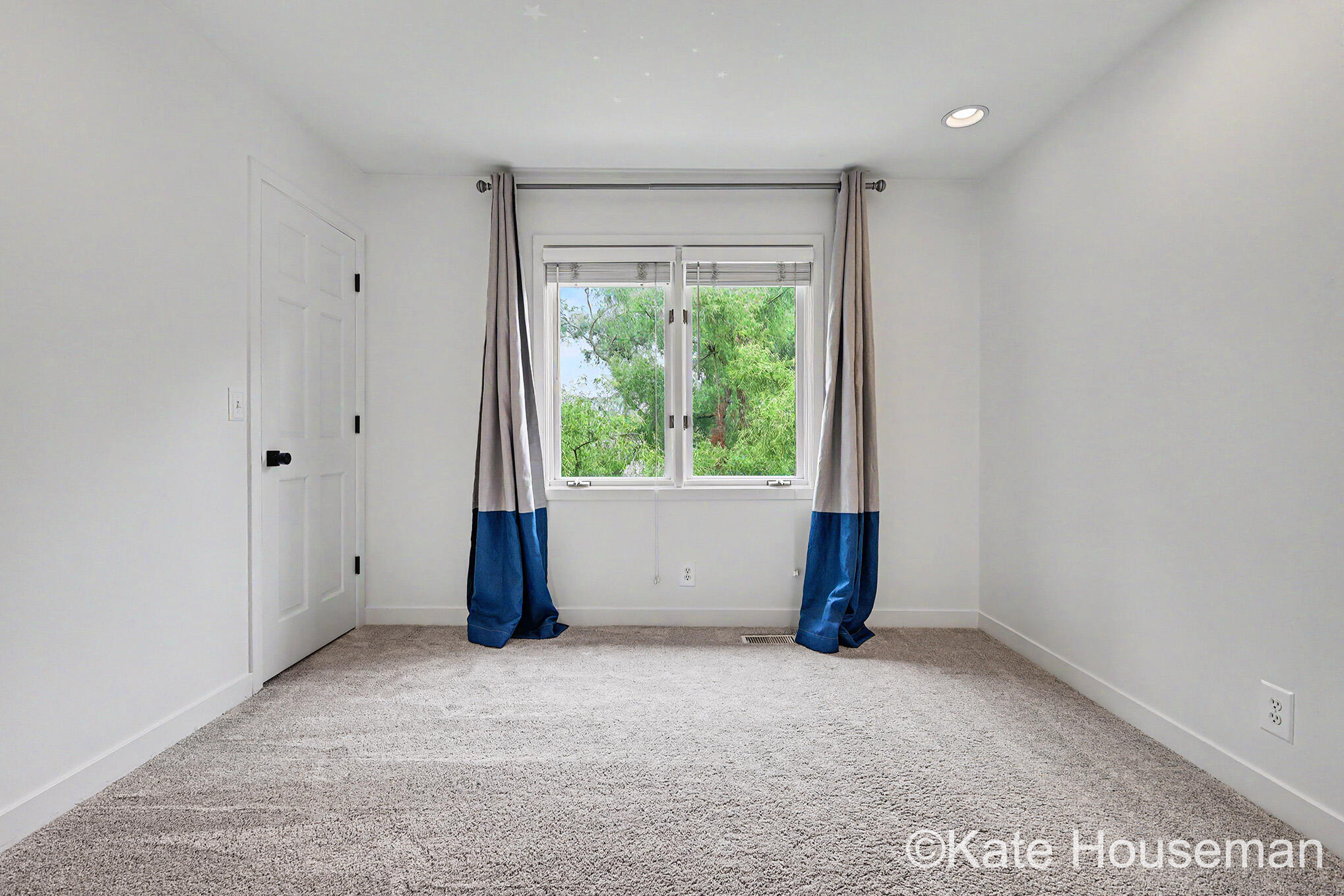 1941 Jennydale Court SE Grand Rapids MI 49546