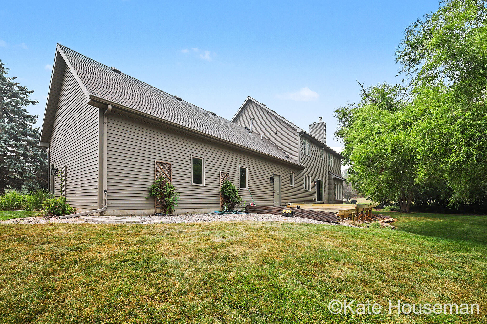 1941 Jennydale Court SE Grand Rapids MI 49546