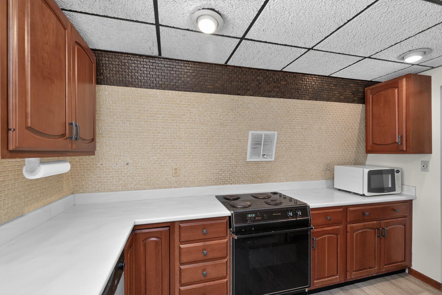 65491 North Drive Cassopolis MI 49031