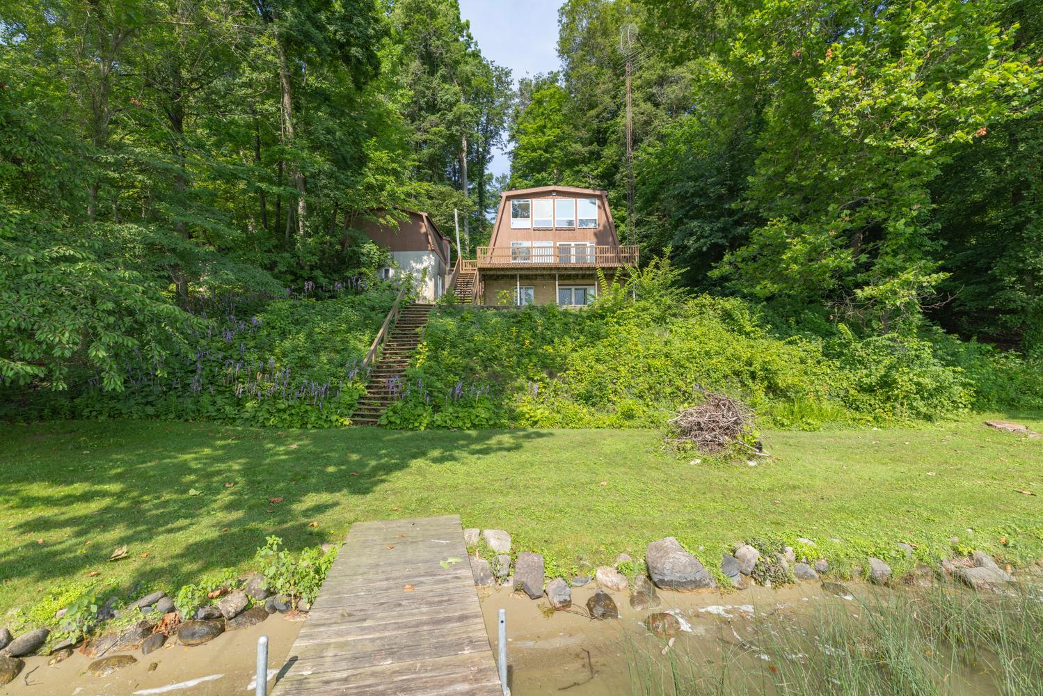 65491 North Drive Cassopolis MI 49031