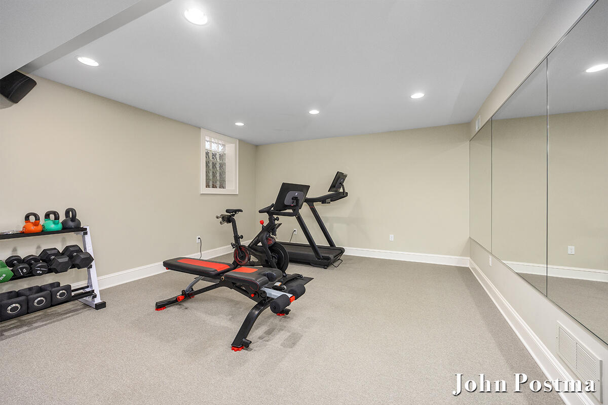 2929 Bonnell Avenue SE East Grand Rapids MI 49506