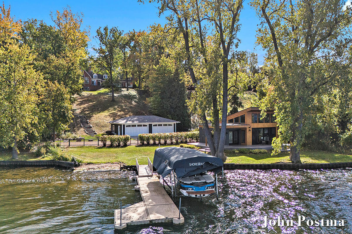2929 Bonnell Avenue SE East Grand Rapids MI 49506
