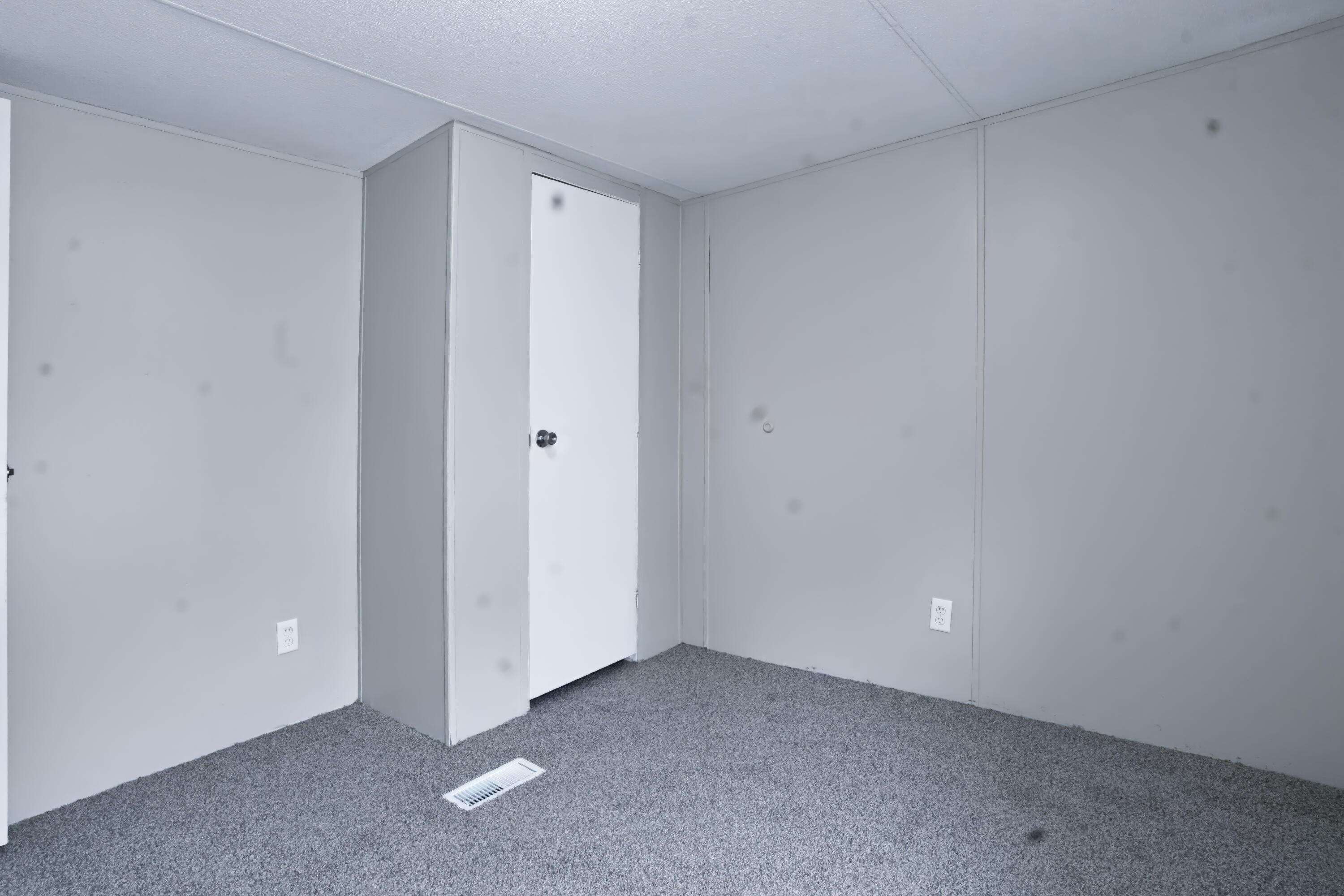 5334 Westshire Kalamazoo MI 49048