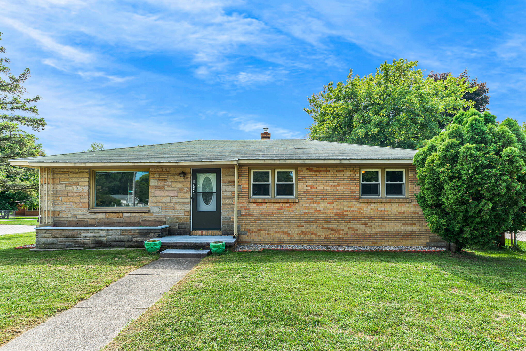 1344 36th Street SE Grand Rapids MI 49508