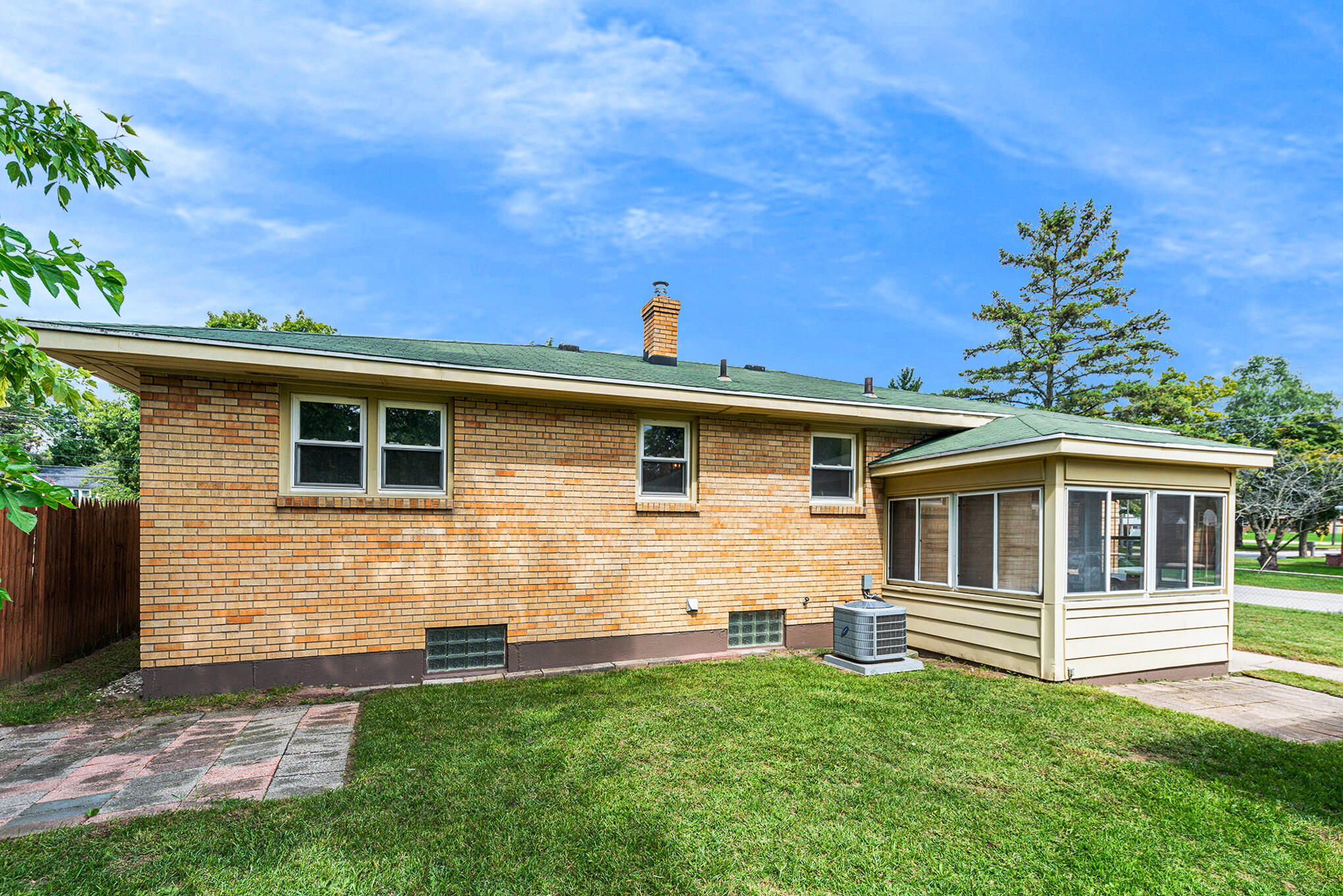 1344 36th Street SE Grand Rapids MI 49508