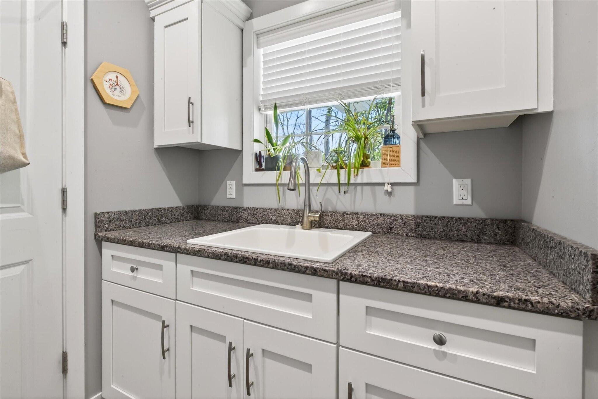 2917 White Oaks Ridge Buchanan MI 49107