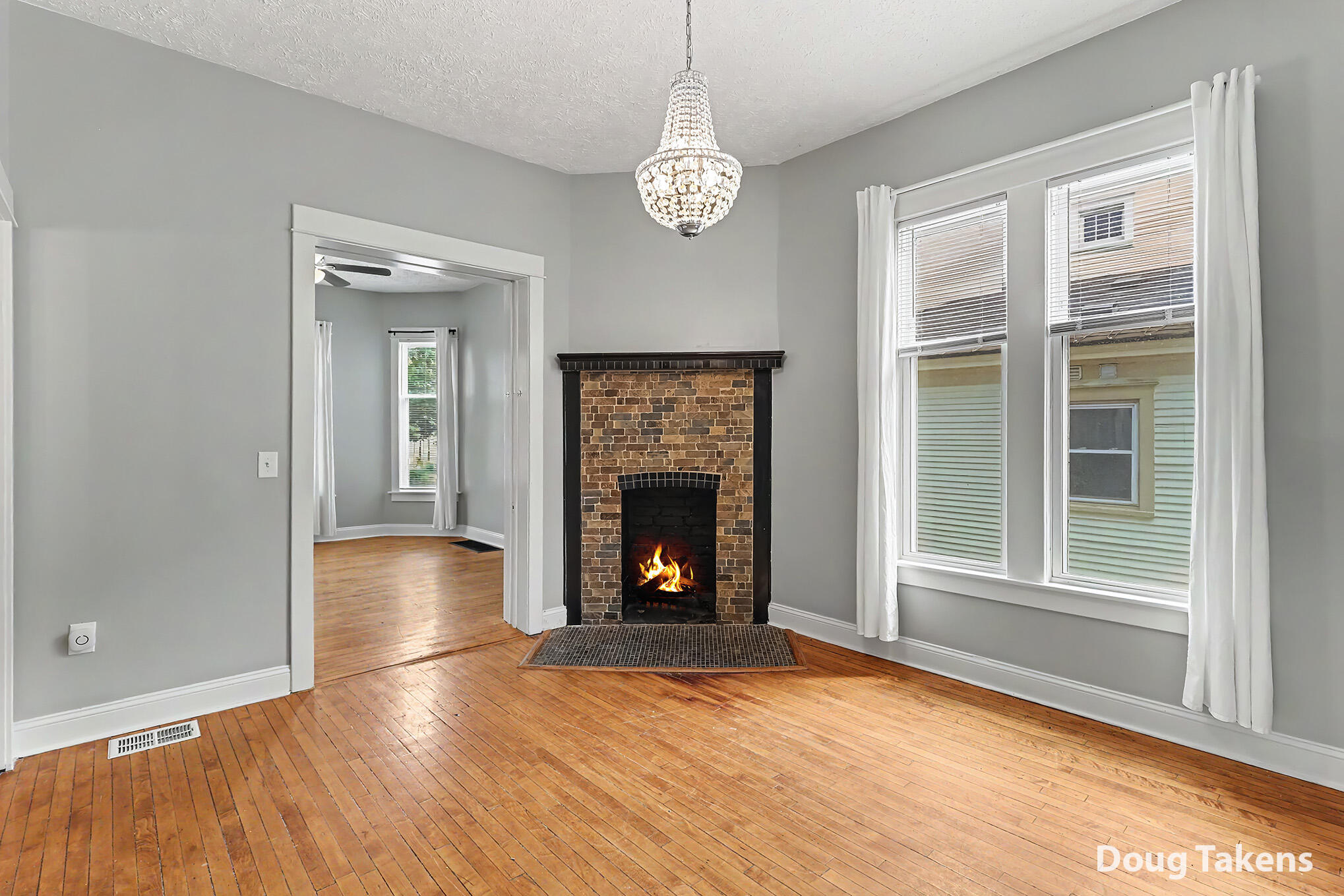 735 Paris Avenue SE Grand Rapids MI 49503