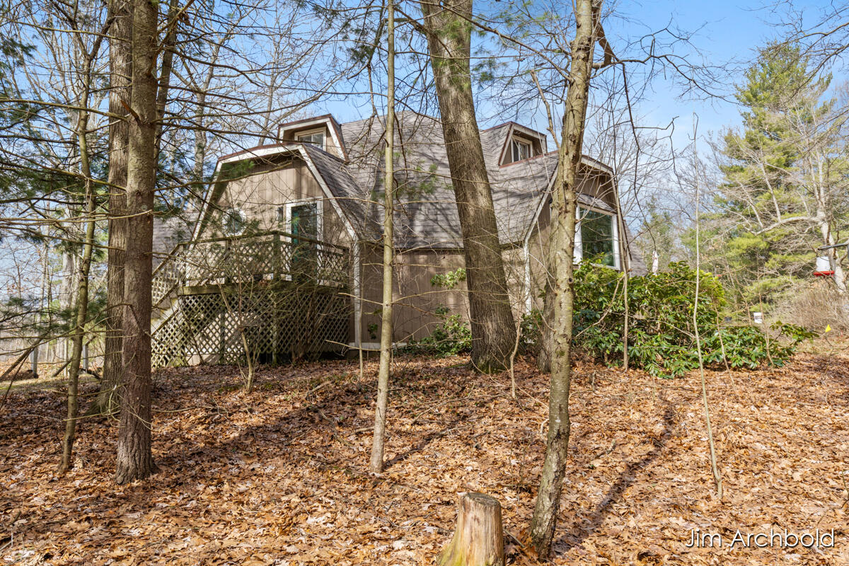 2447 Roberts Road Muskegon MI 49445