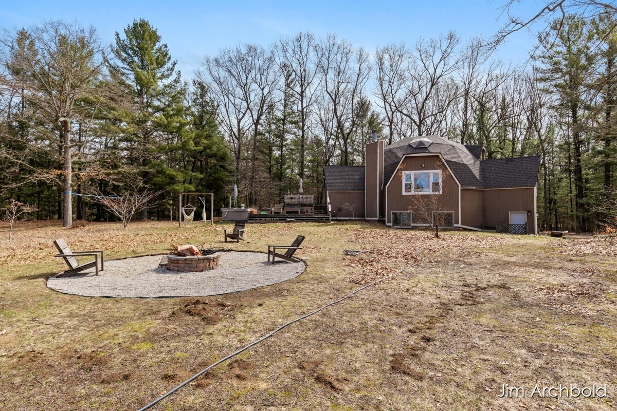 2447 Roberts Road Muskegon MI 49445