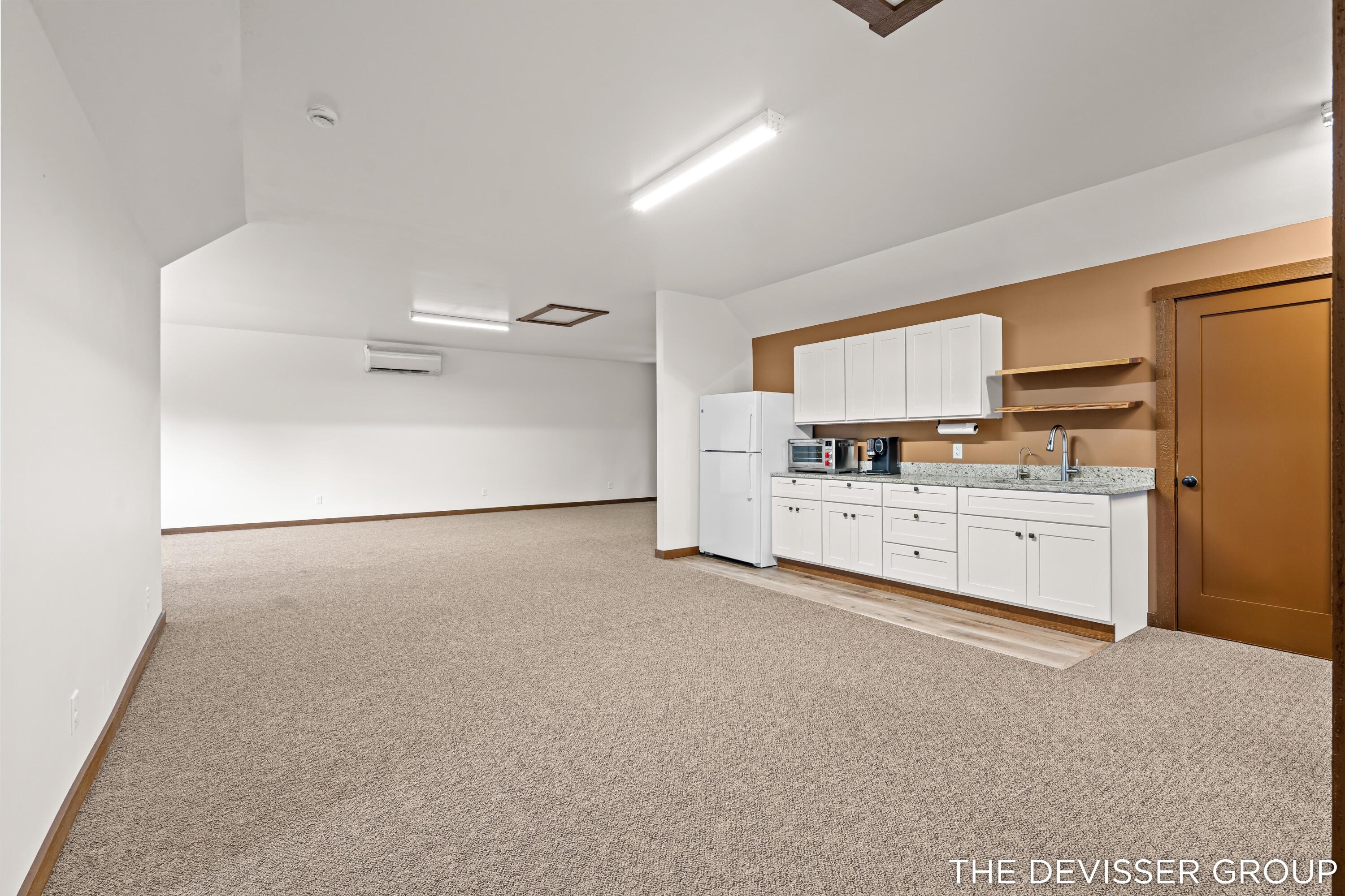 5837 Timber Bluff Trail Fennville MI 49408