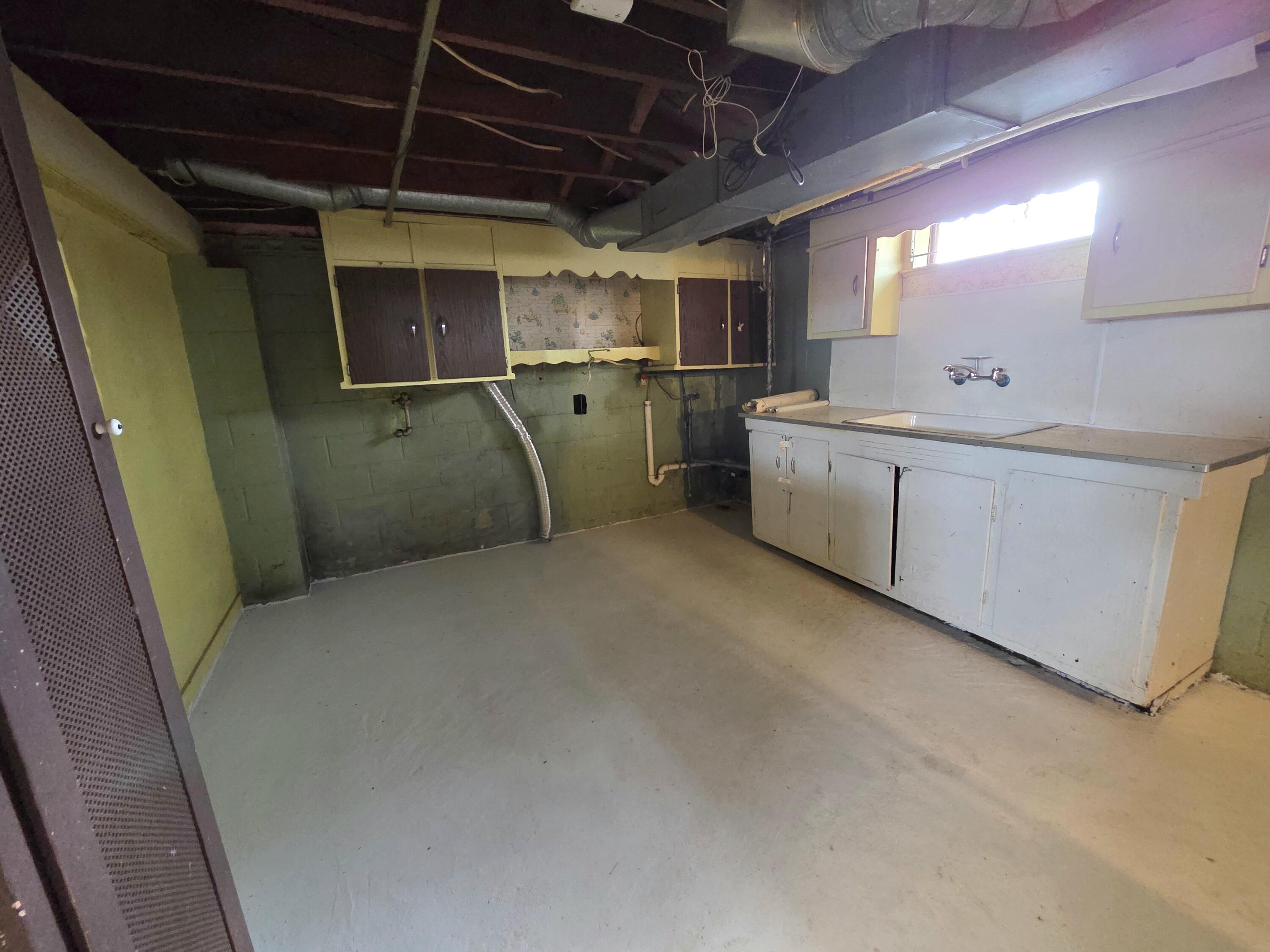 3376 Lemuel Street Muskegon MI 49444