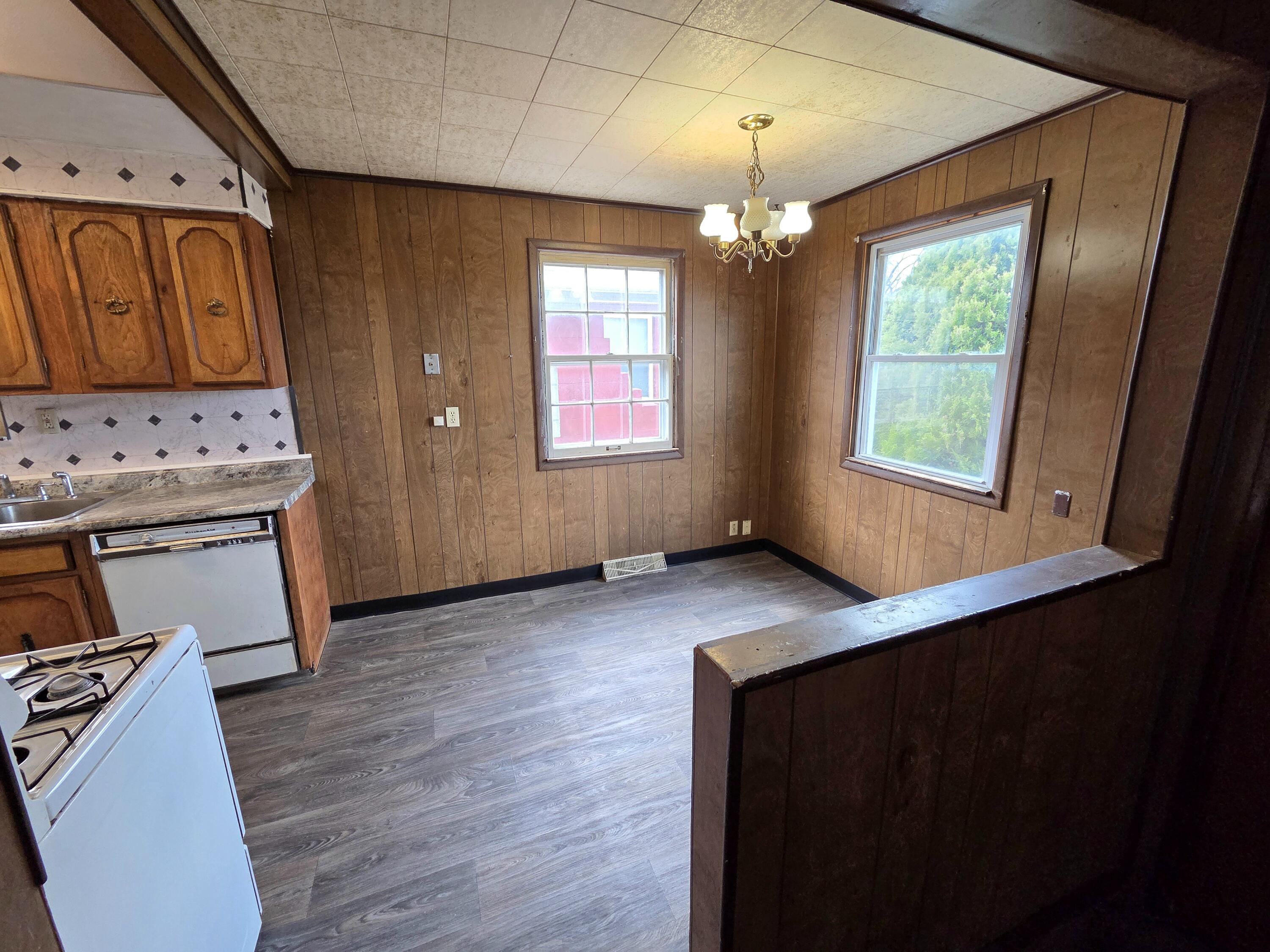 3376 Lemuel Street Muskegon MI 49444