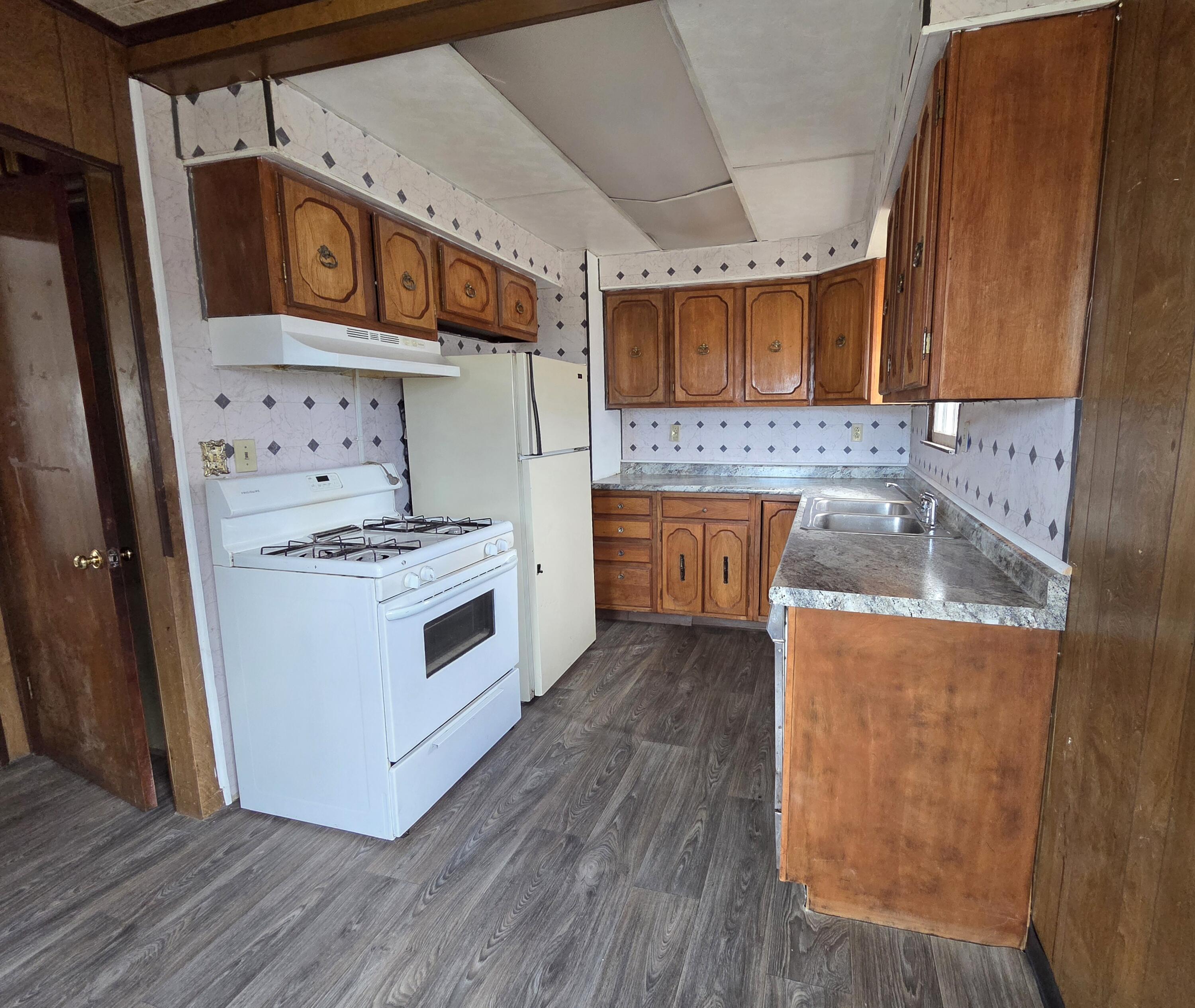 3376 Lemuel Street Muskegon MI 49444