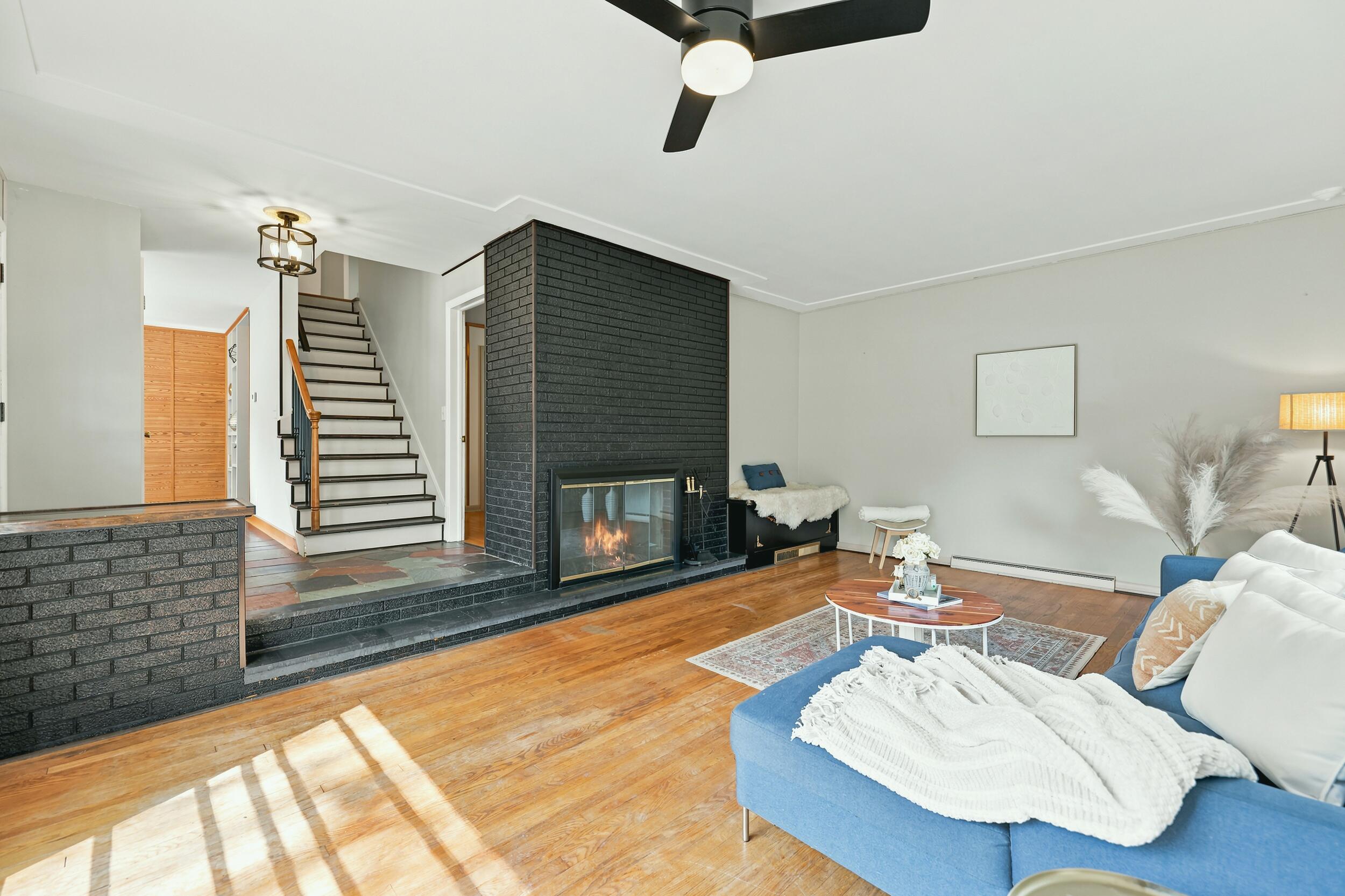200 NE Lawndale Avenue Grand Rapids MI 49503