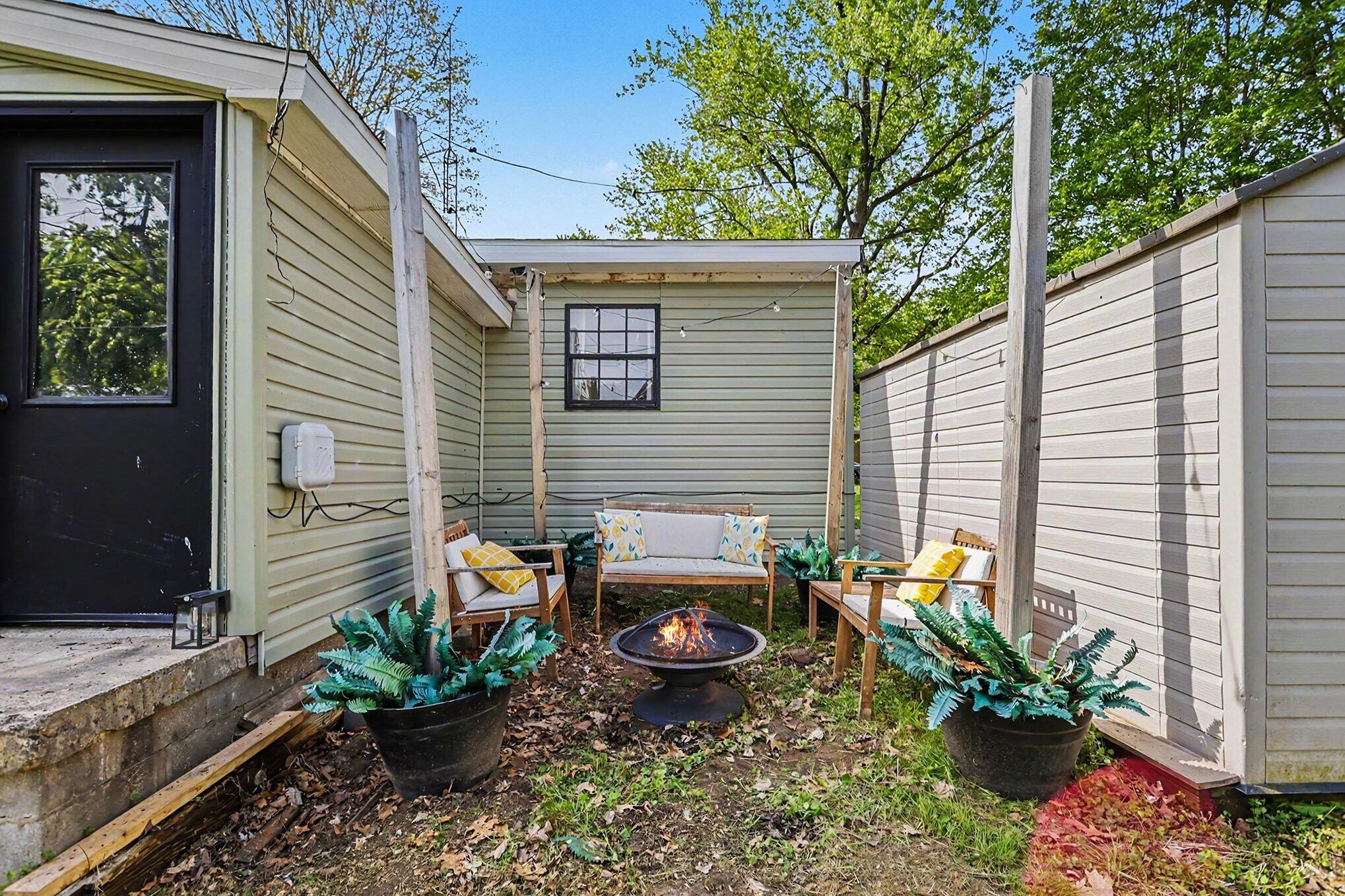714 Polis Street Buchanan MI 49107