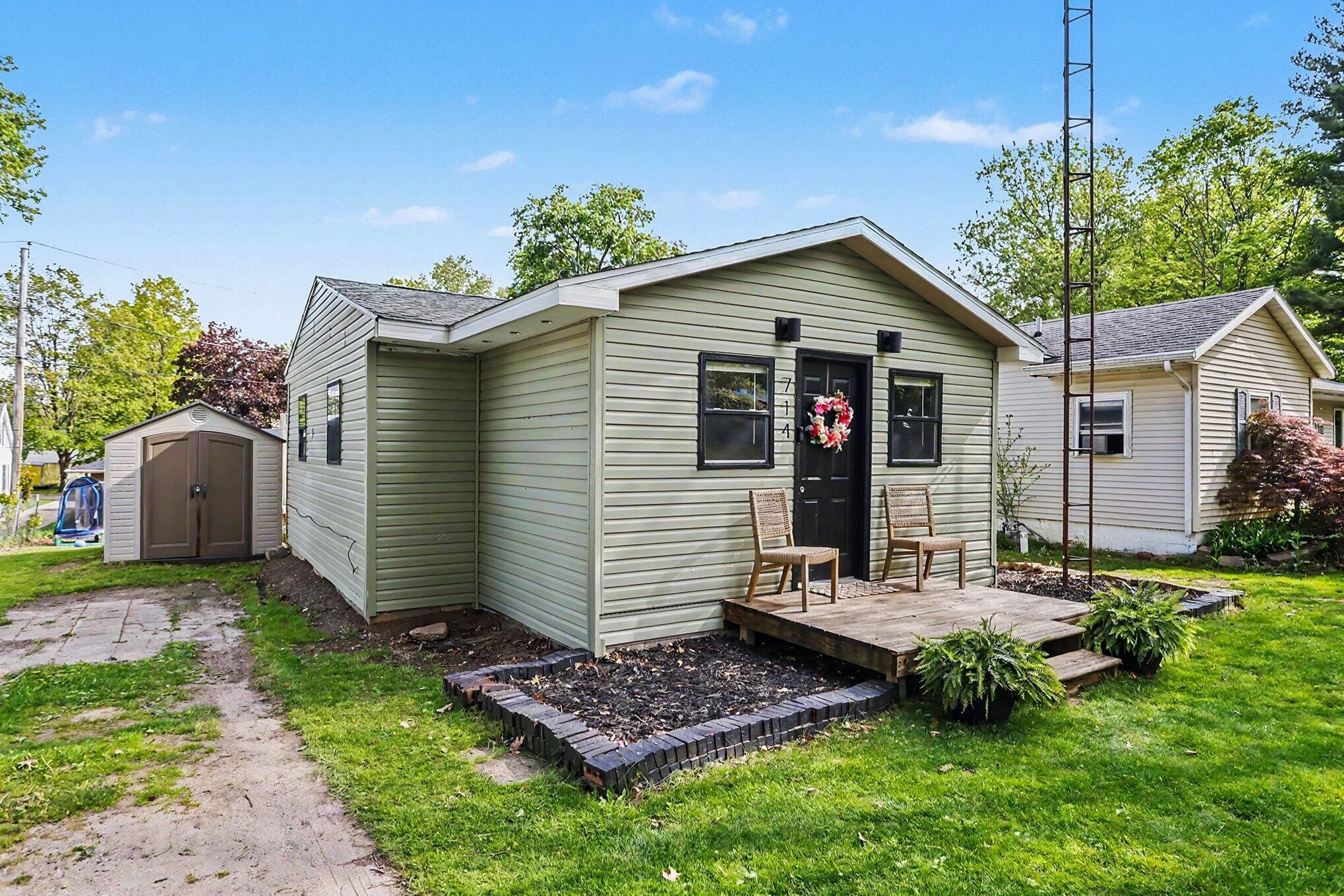 714 Polis Street Buchanan MI 49107