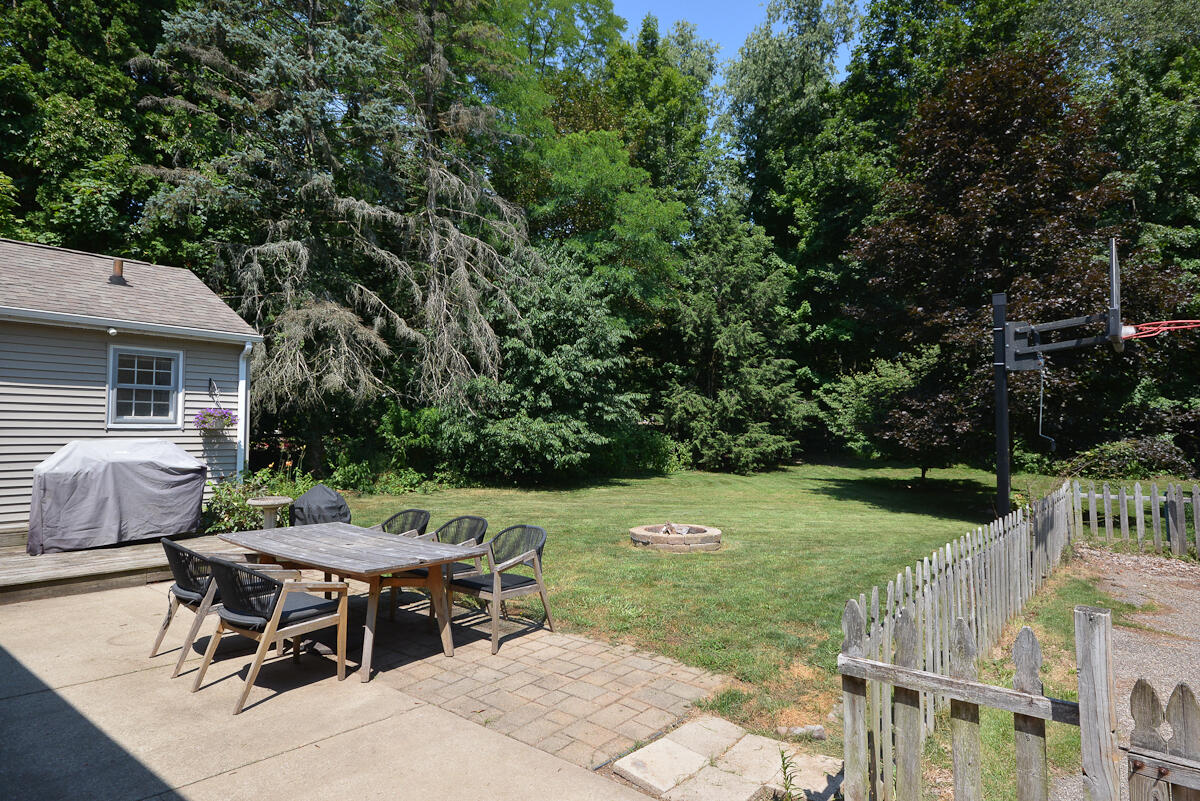2224 La Cross Street Kalamazoo MI 49006