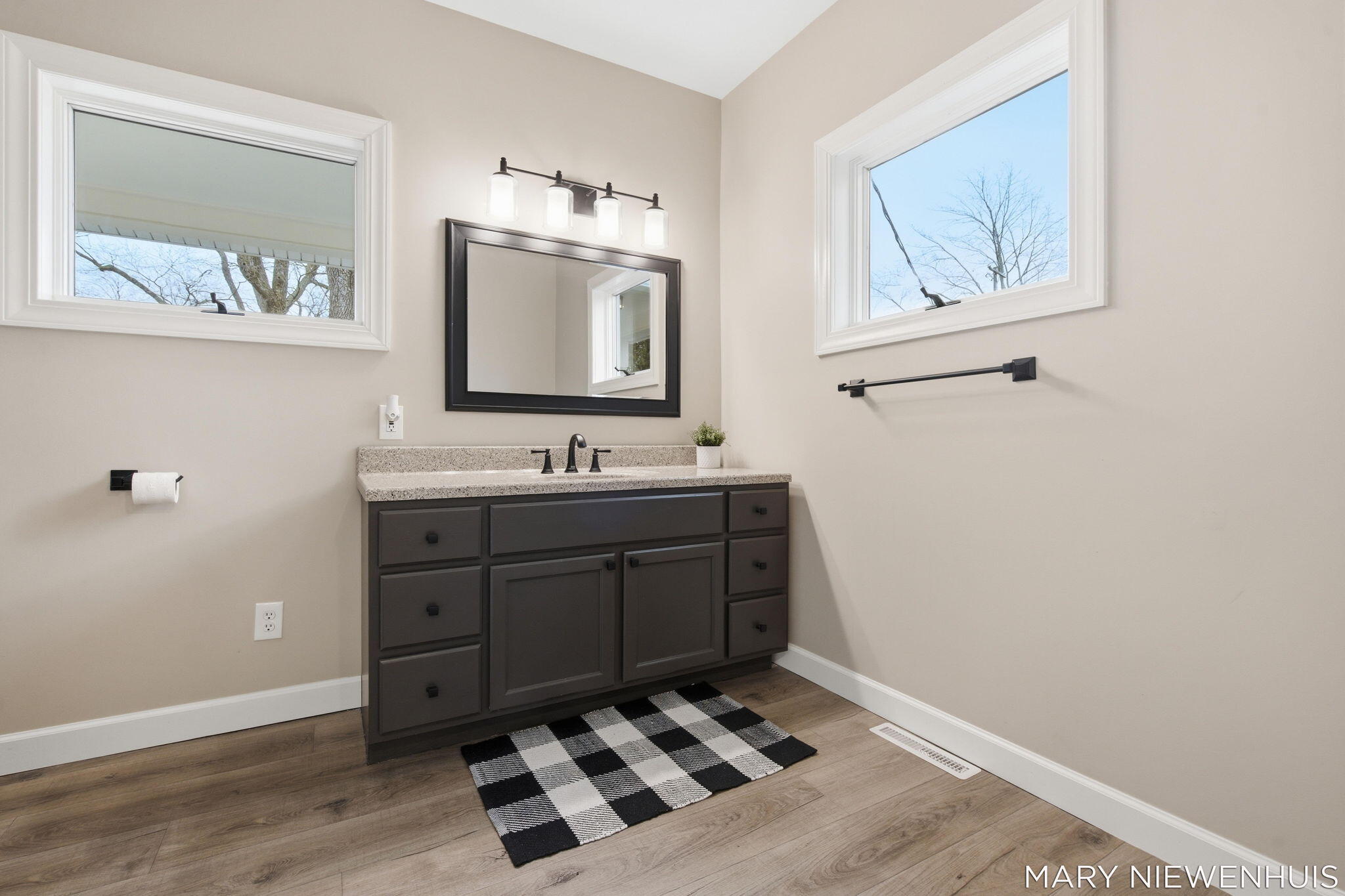 10652 Nugent Avenue NE Rockford MI 49341