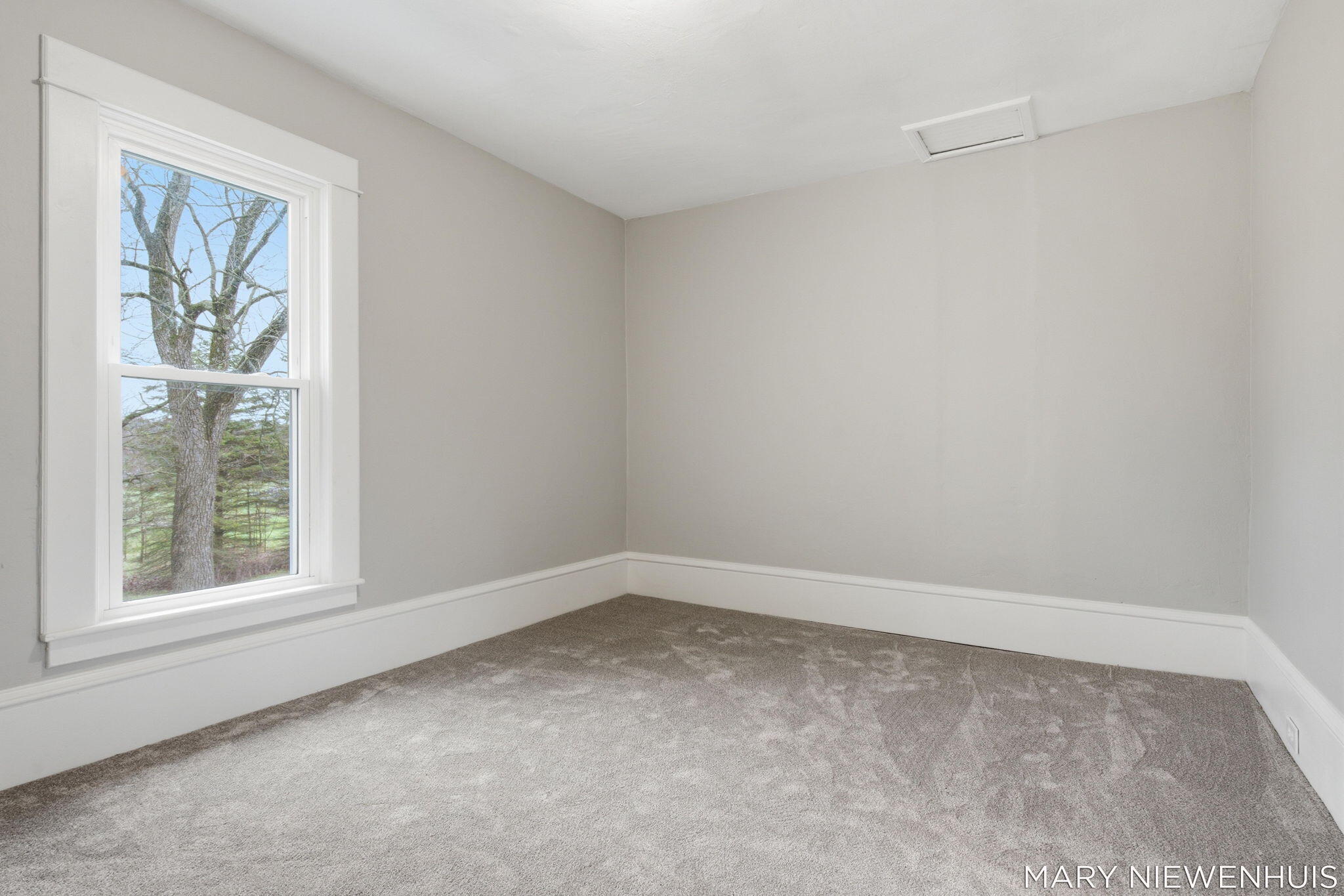 10652 Nugent Avenue NE Rockford MI 49341