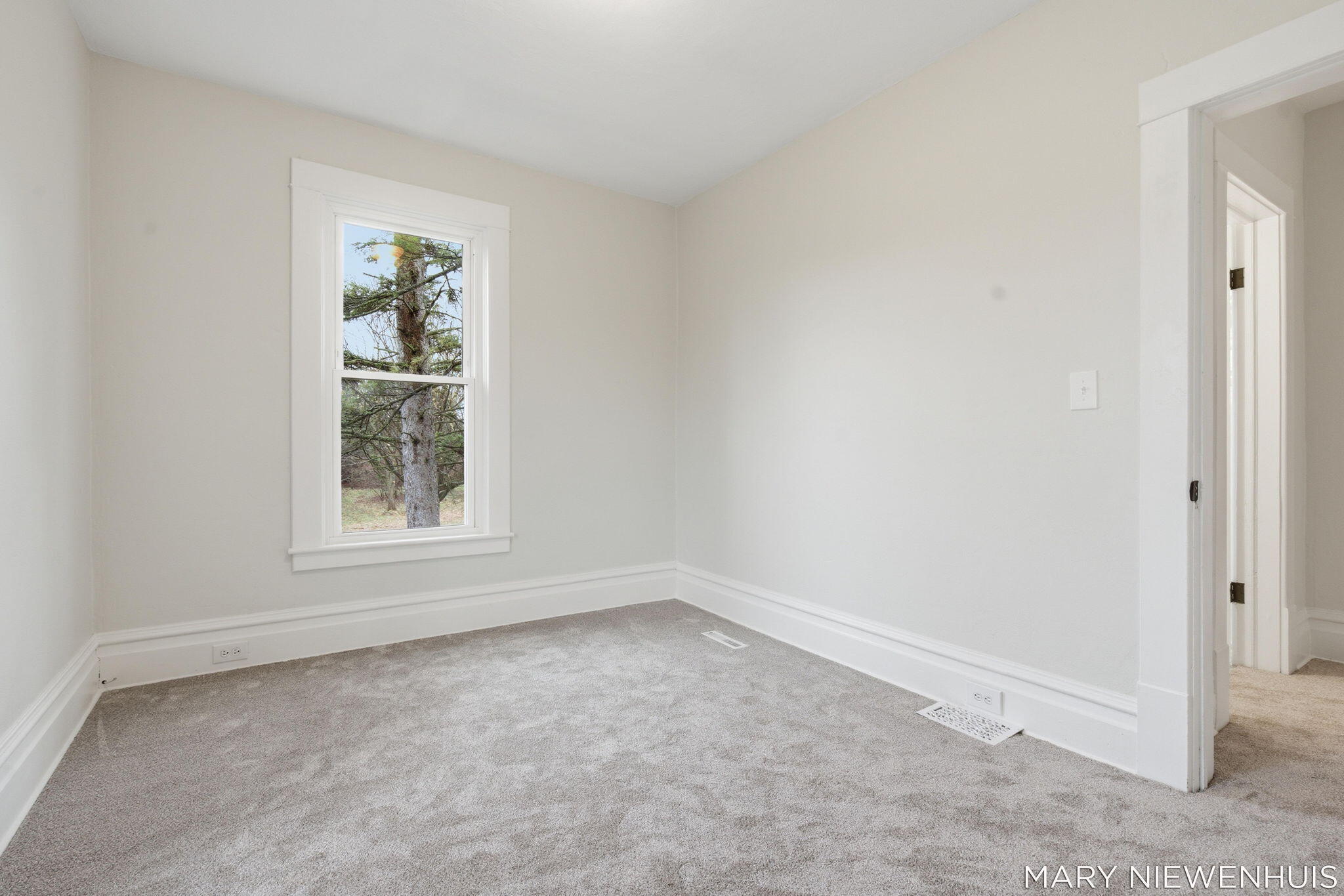 10652 Nugent Avenue NE Rockford MI 49341