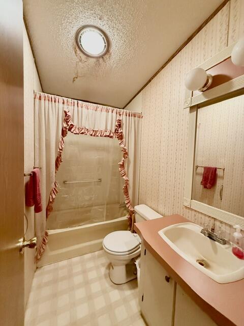 54223 Garrett Dowagiac MI 49047