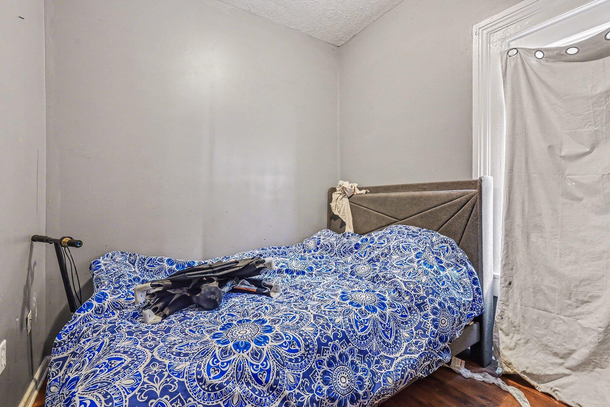 904 College Avenue NE Grand Rapids MI 49503