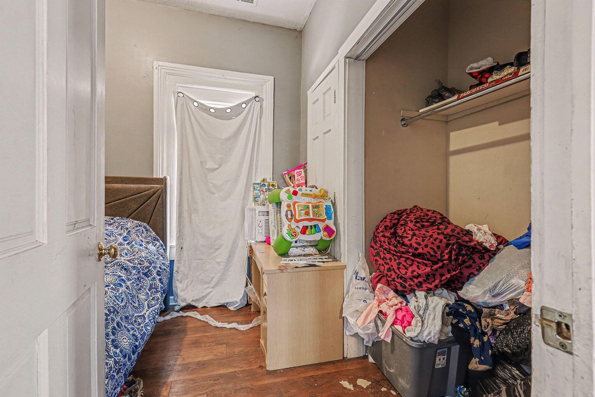 904 College Avenue NE Grand Rapids MI 49503