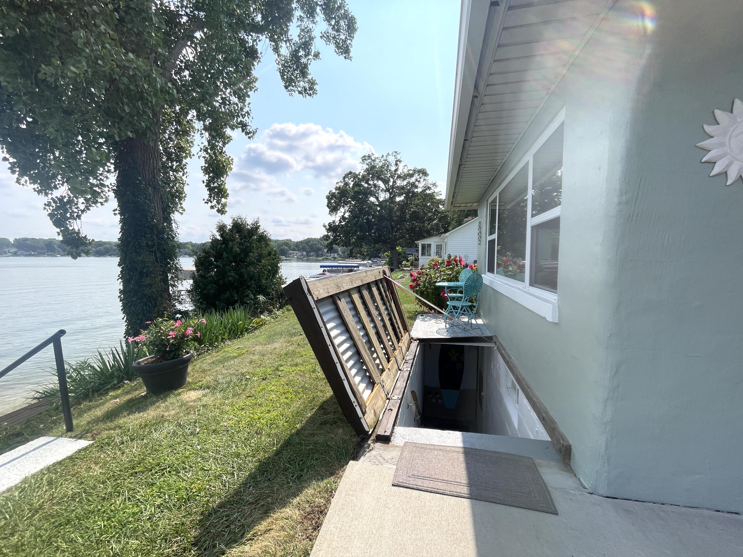 8169 W Pq Avenue Kalamazoo MI 49009