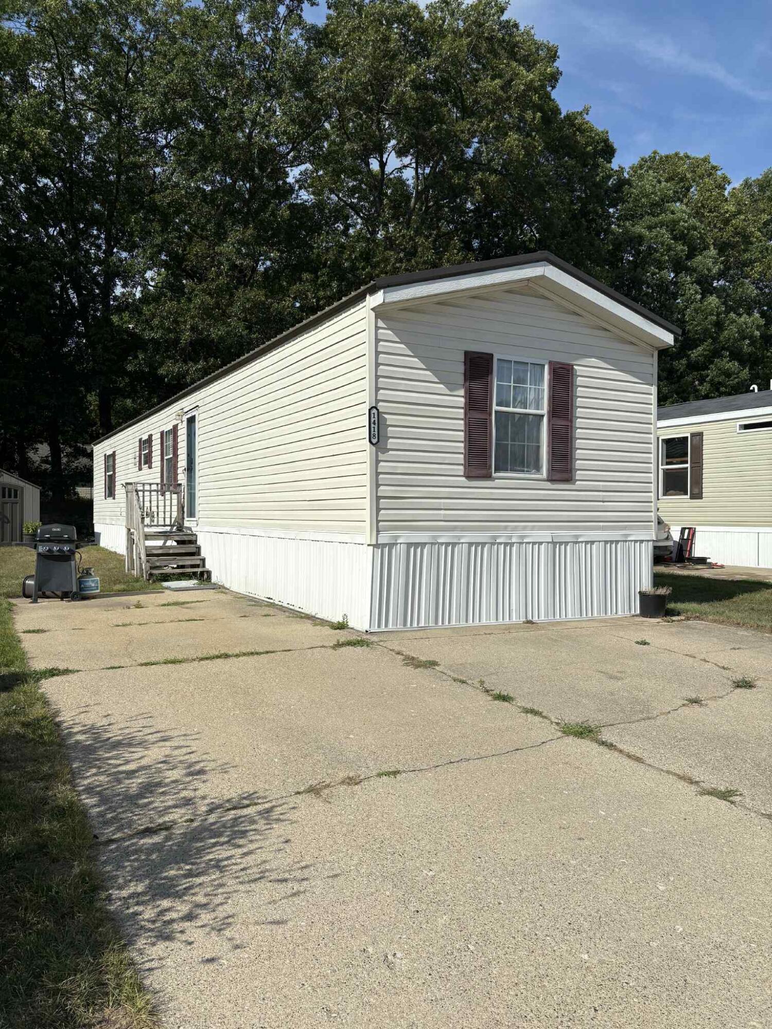 1418 Saskatoon Avenue Norton Shores MI 49444