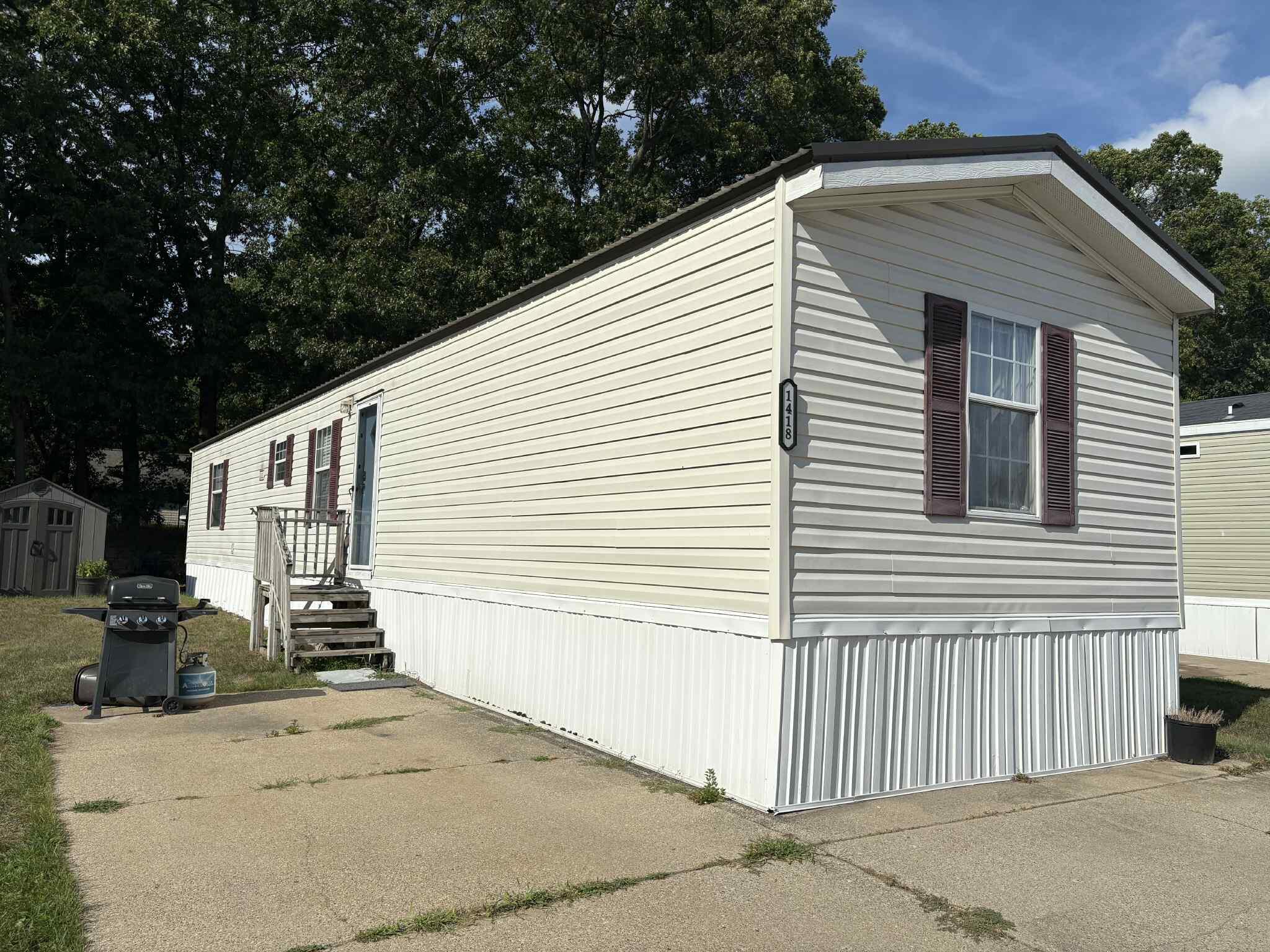 1418 Saskatoon Avenue Norton Shores MI 49444