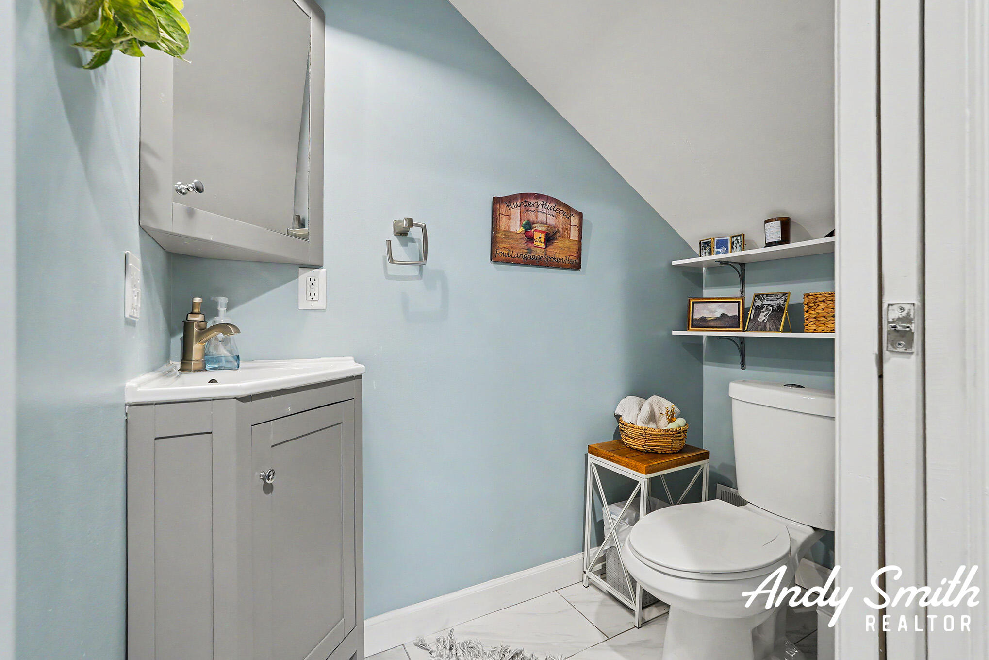 313 Elliott Avenue Grand Haven MI 49417