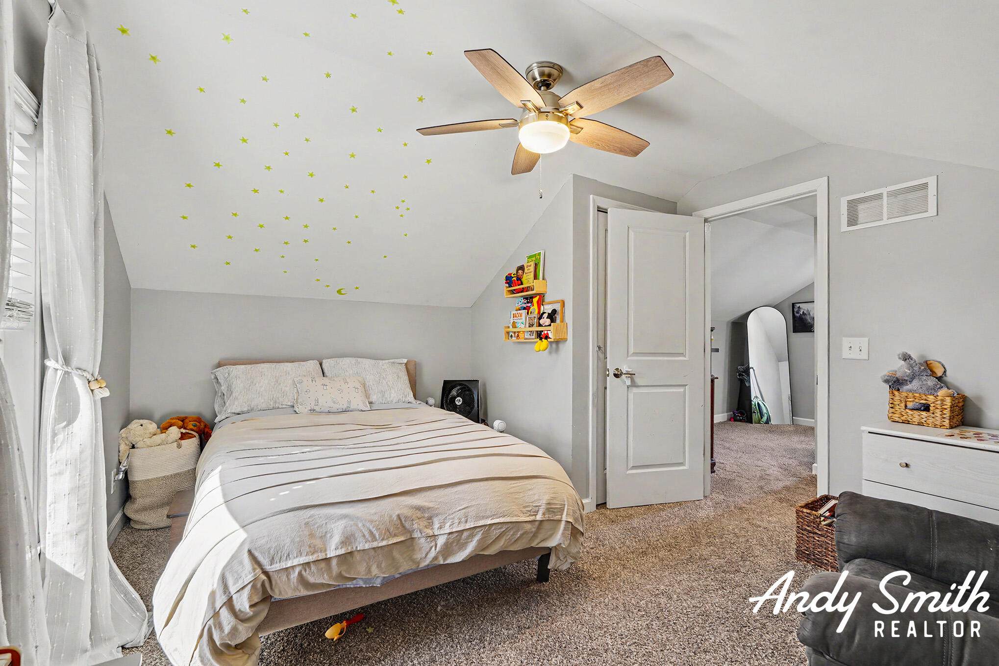 313 Elliott Avenue Grand Haven MI 49417