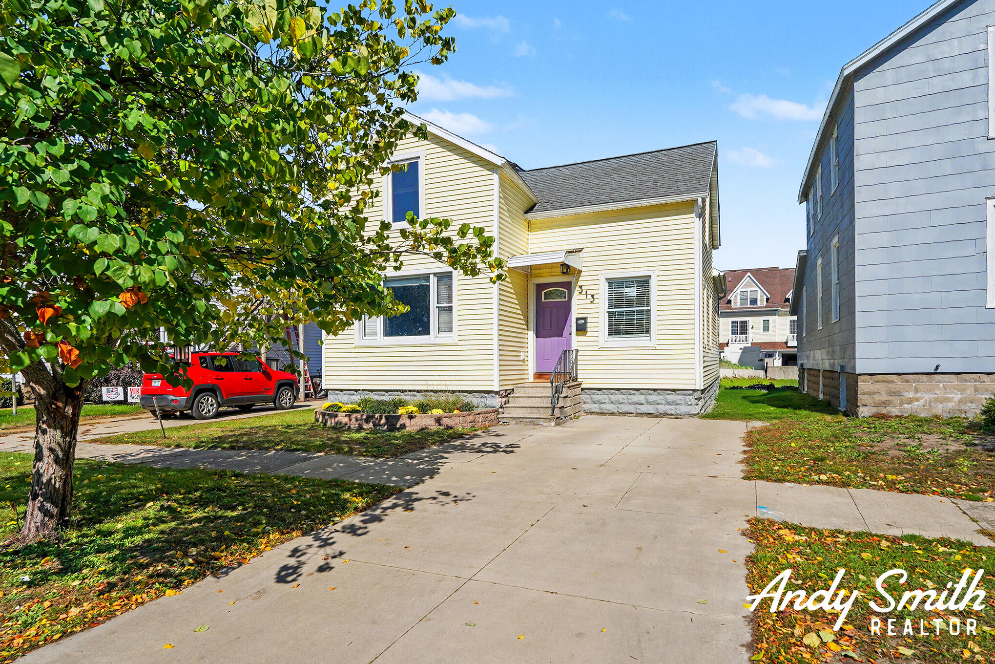313 Elliott Avenue Grand Haven MI 49417
