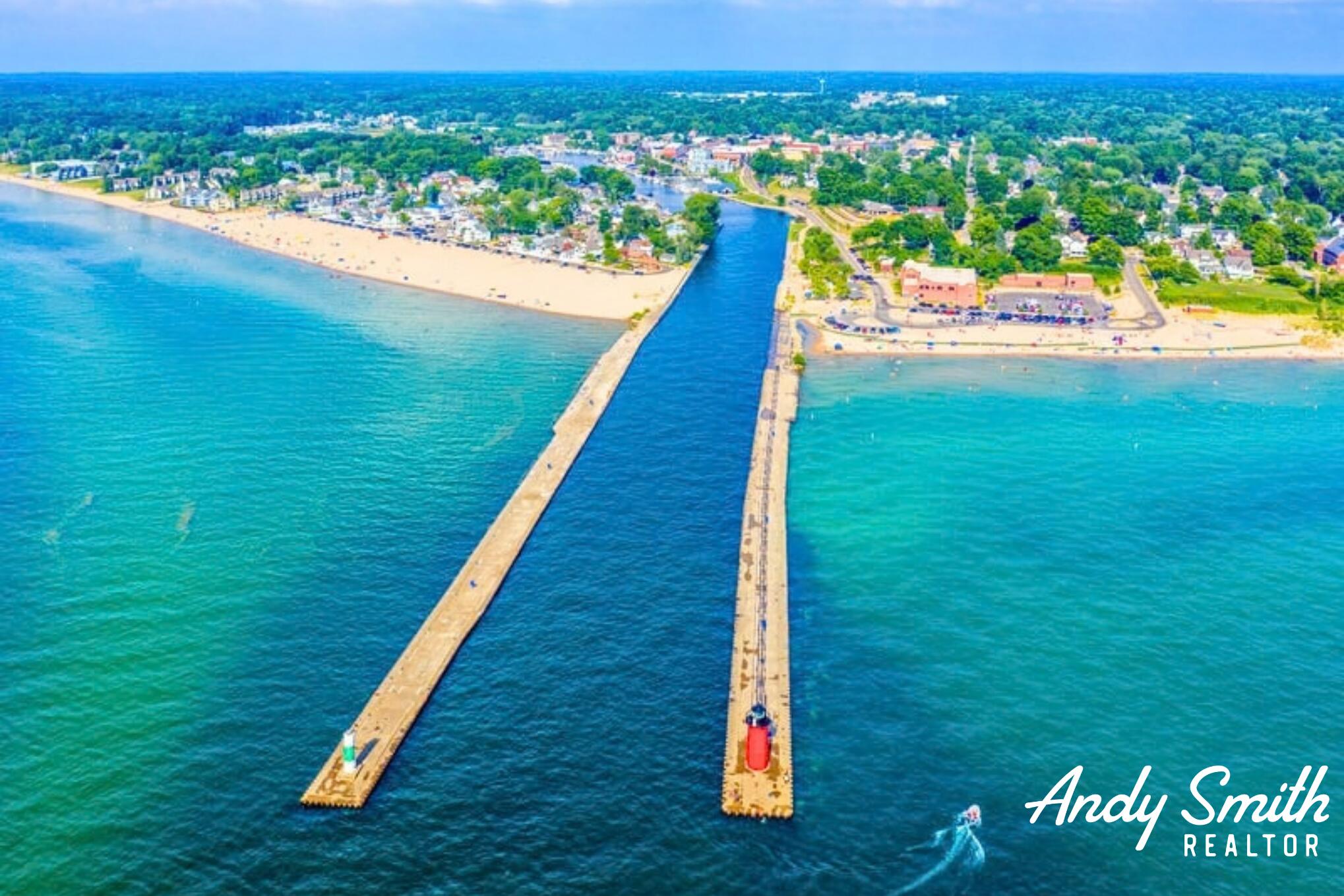 313 Elliott Avenue Grand Haven MI 49417