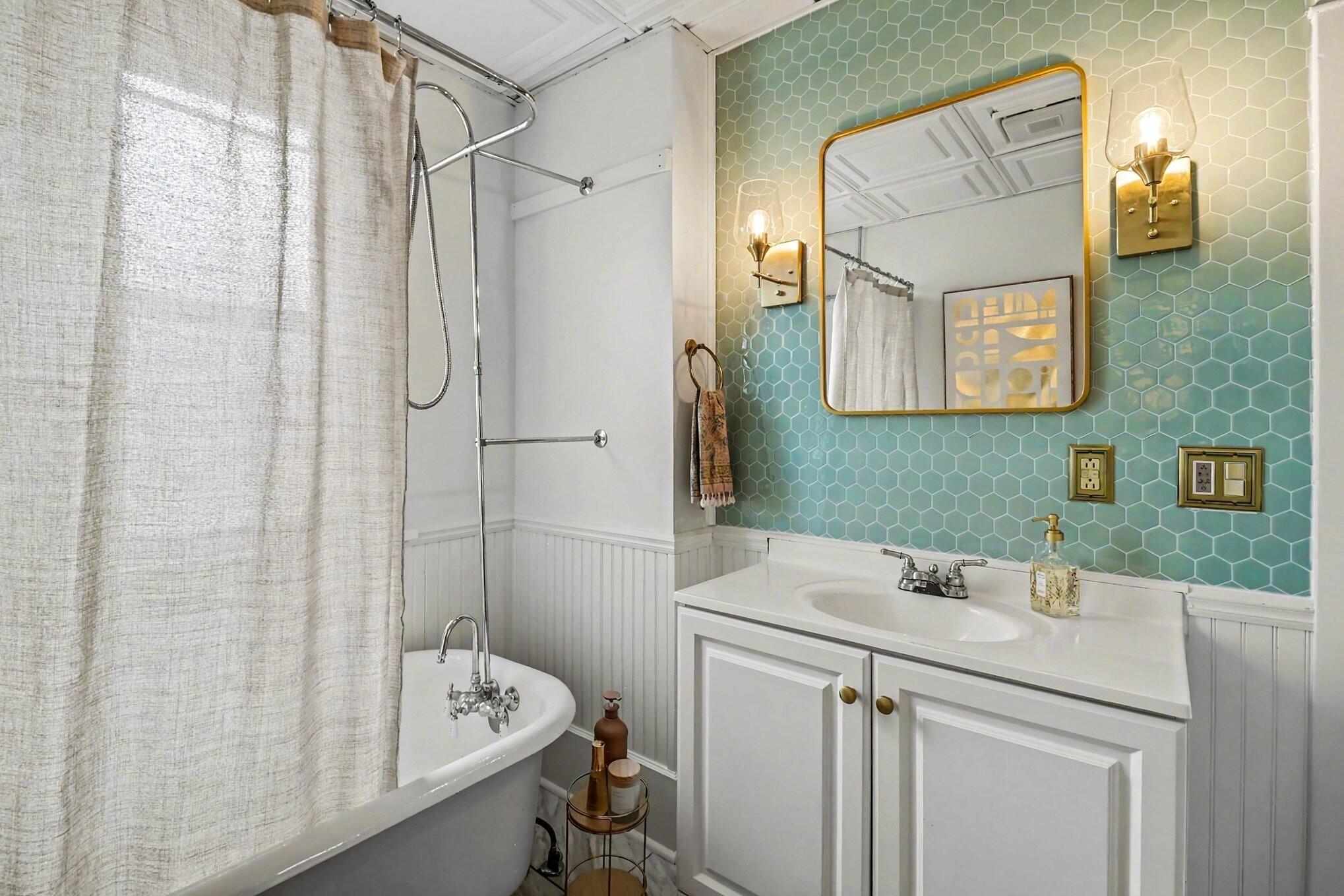 819 E Loomis Street Ludington MI 49431