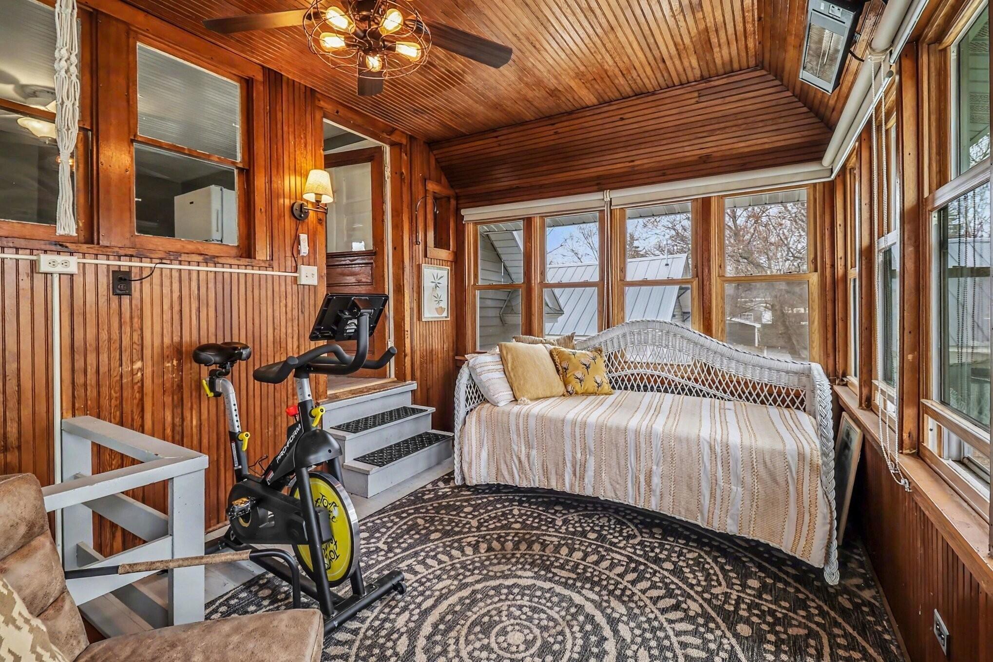 819 E Loomis Street Ludington MI 49431