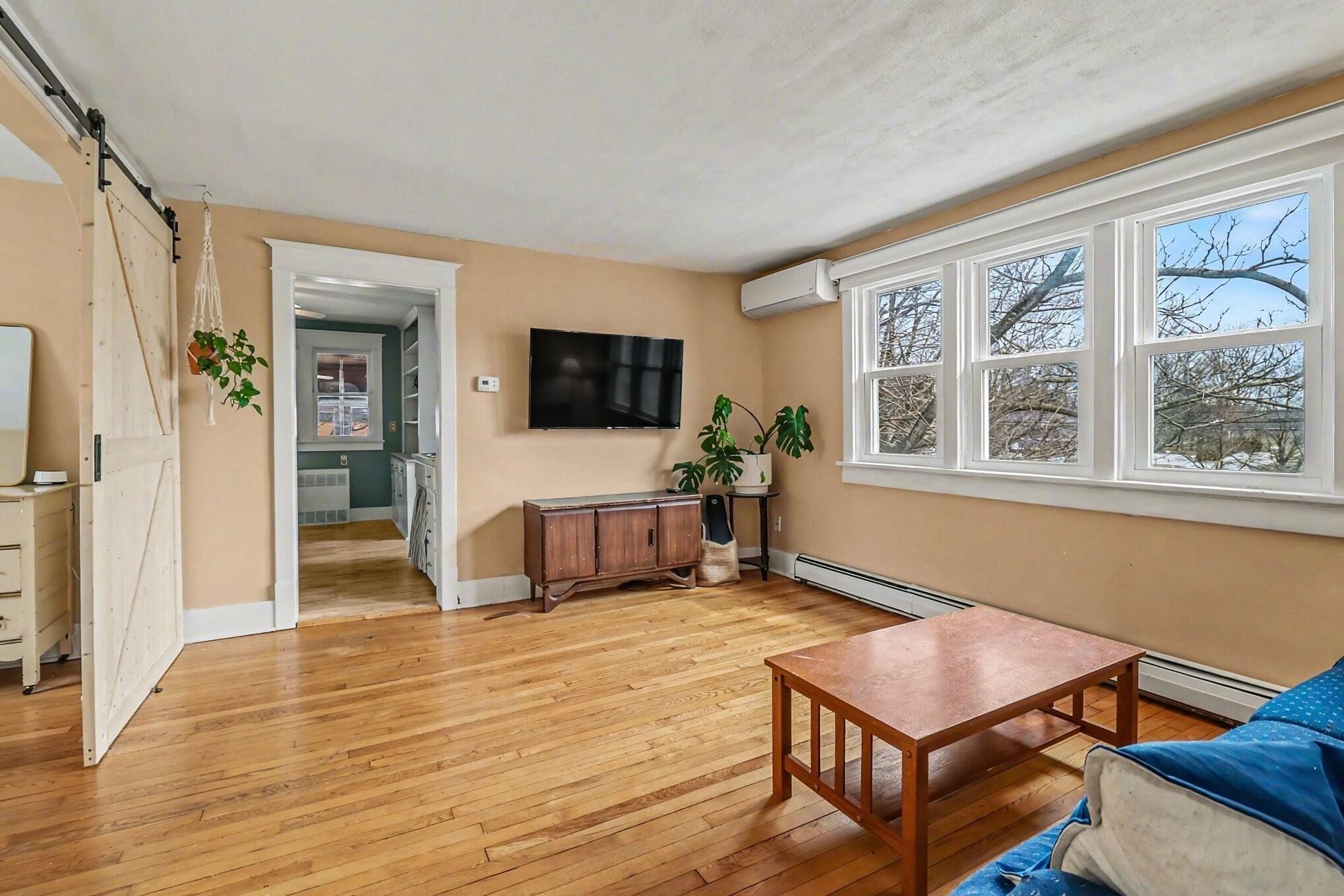 819 E Loomis Street Ludington MI 49431
