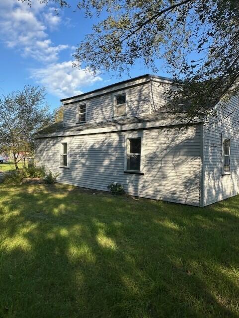 5093 E Apple Avenue Muskegon MI 49442