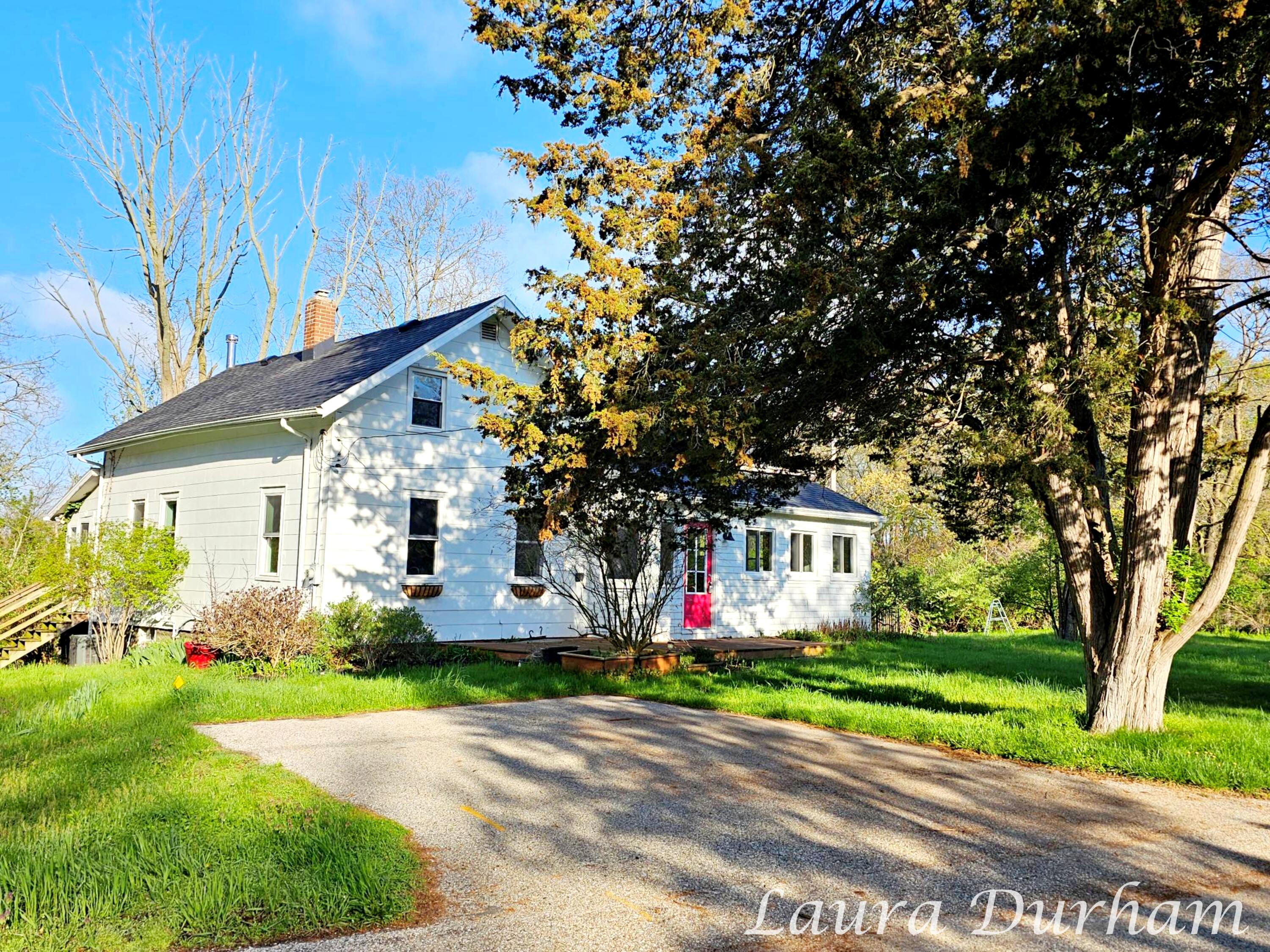 510 S Maple Street Saugatuck MI 49453