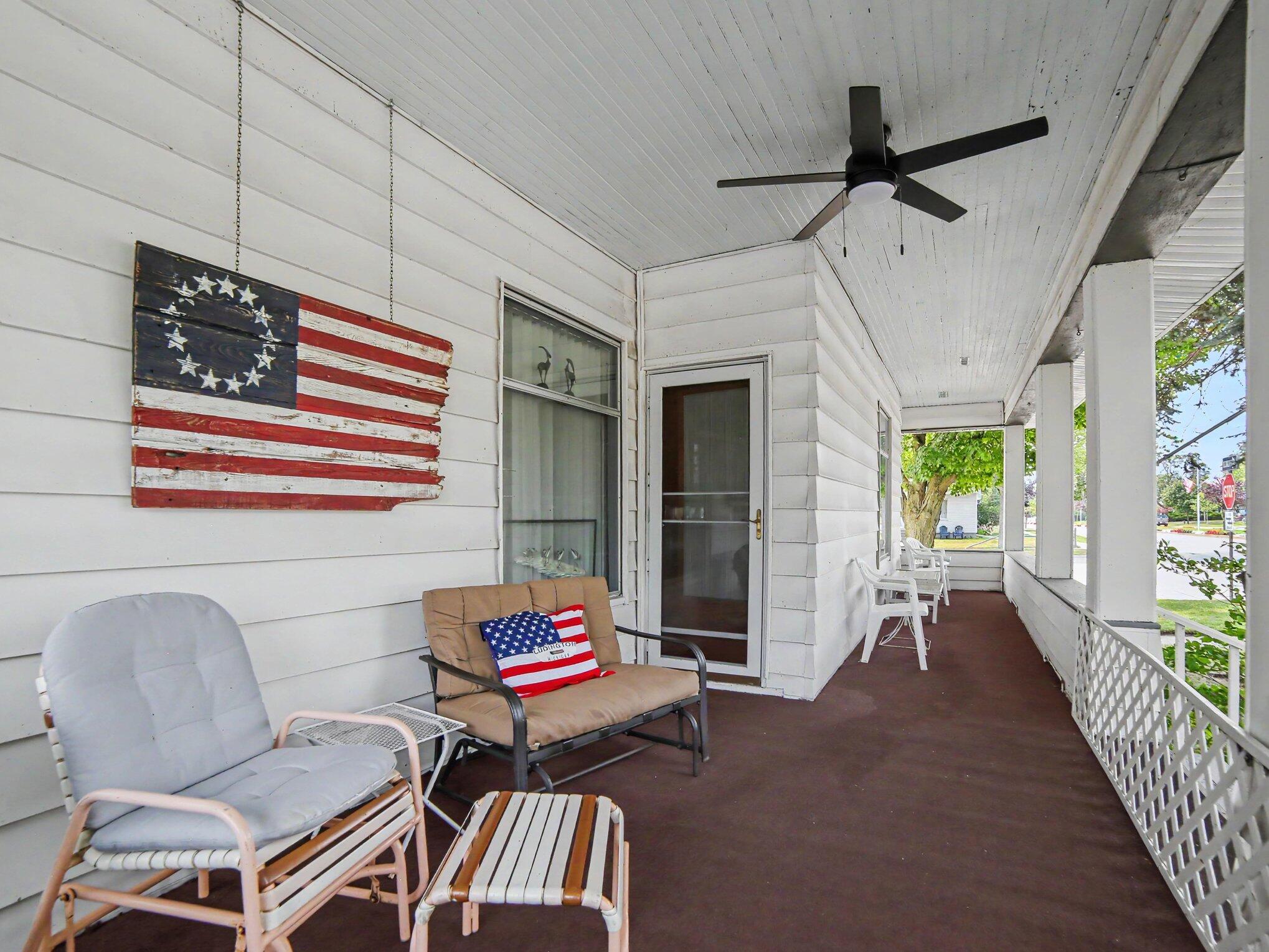 511 W Ludington Avenue Ludington MI 49431