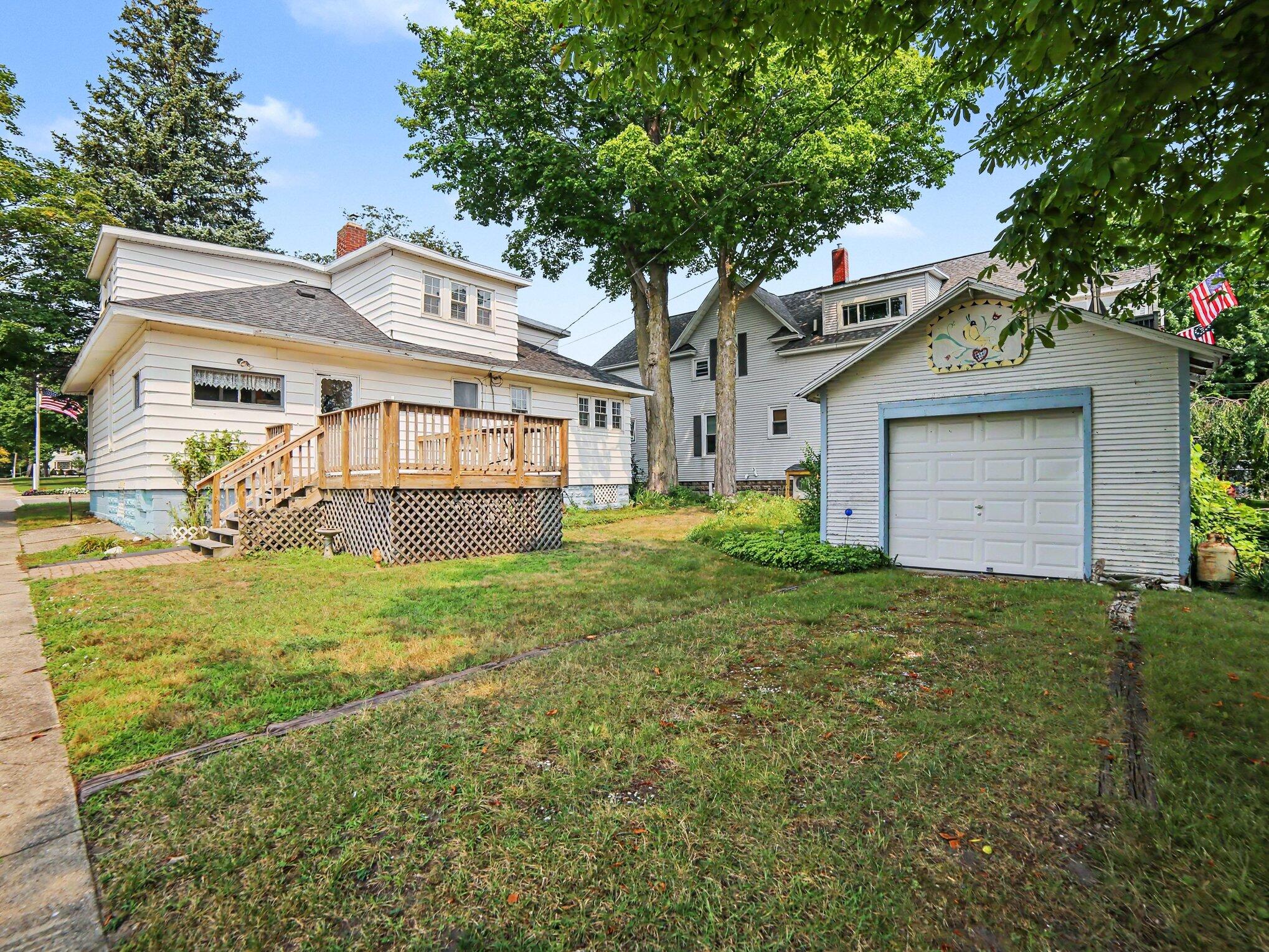 511 W Ludington Avenue Ludington MI 49431