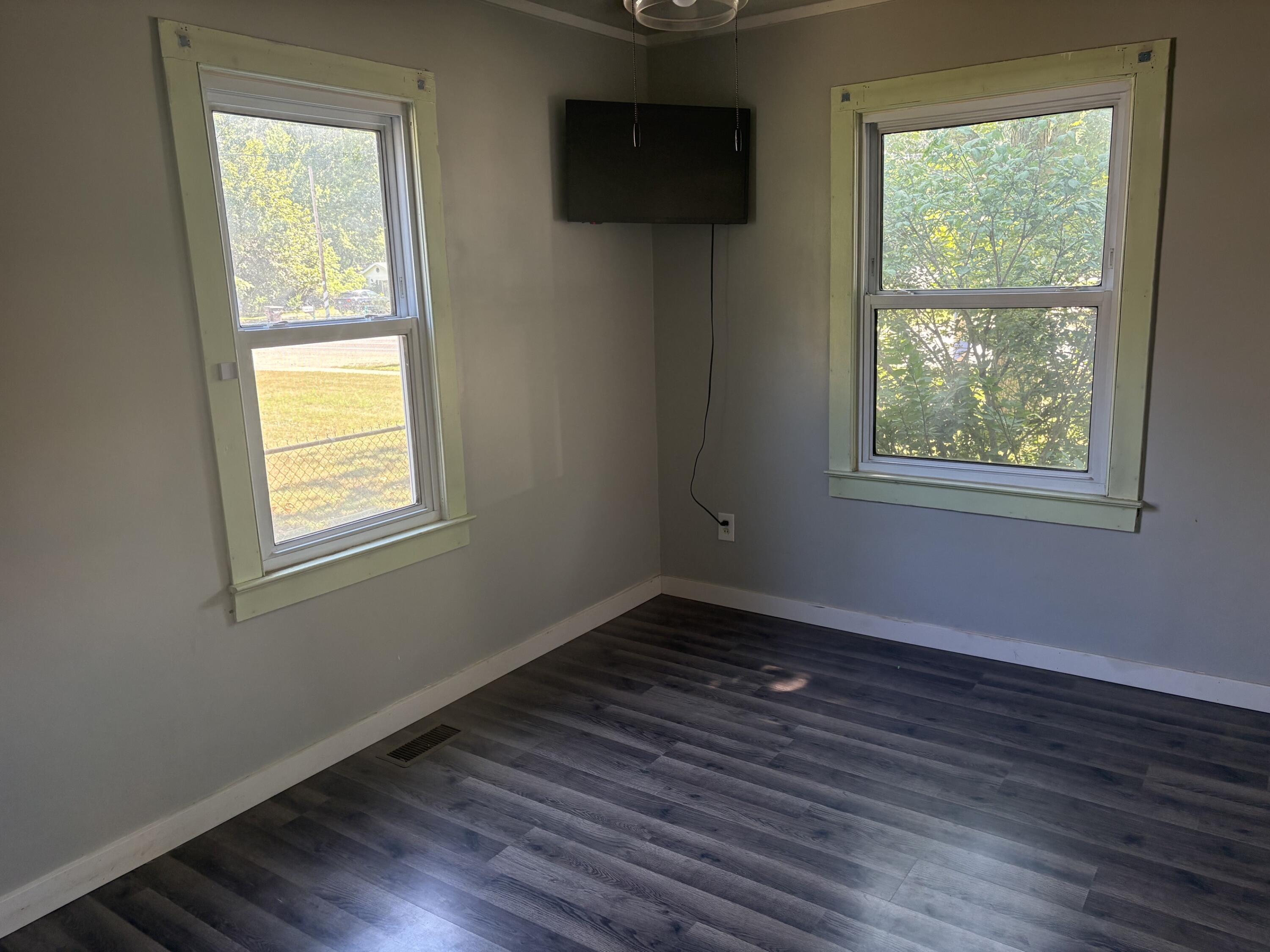 575 S Wolf Lake Road Muskegon MI 49442