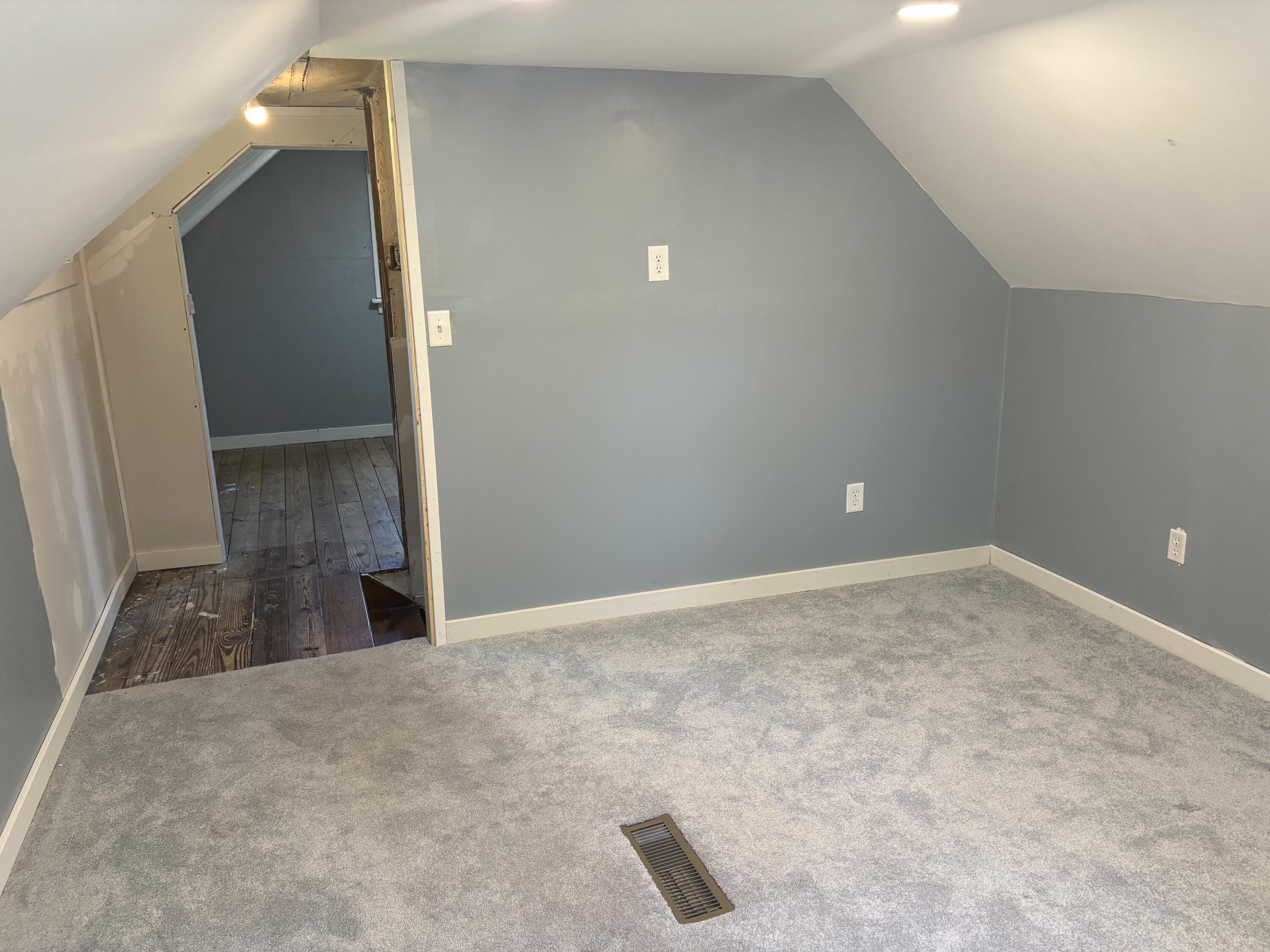 575 S Wolf Lake Road Muskegon MI 49442