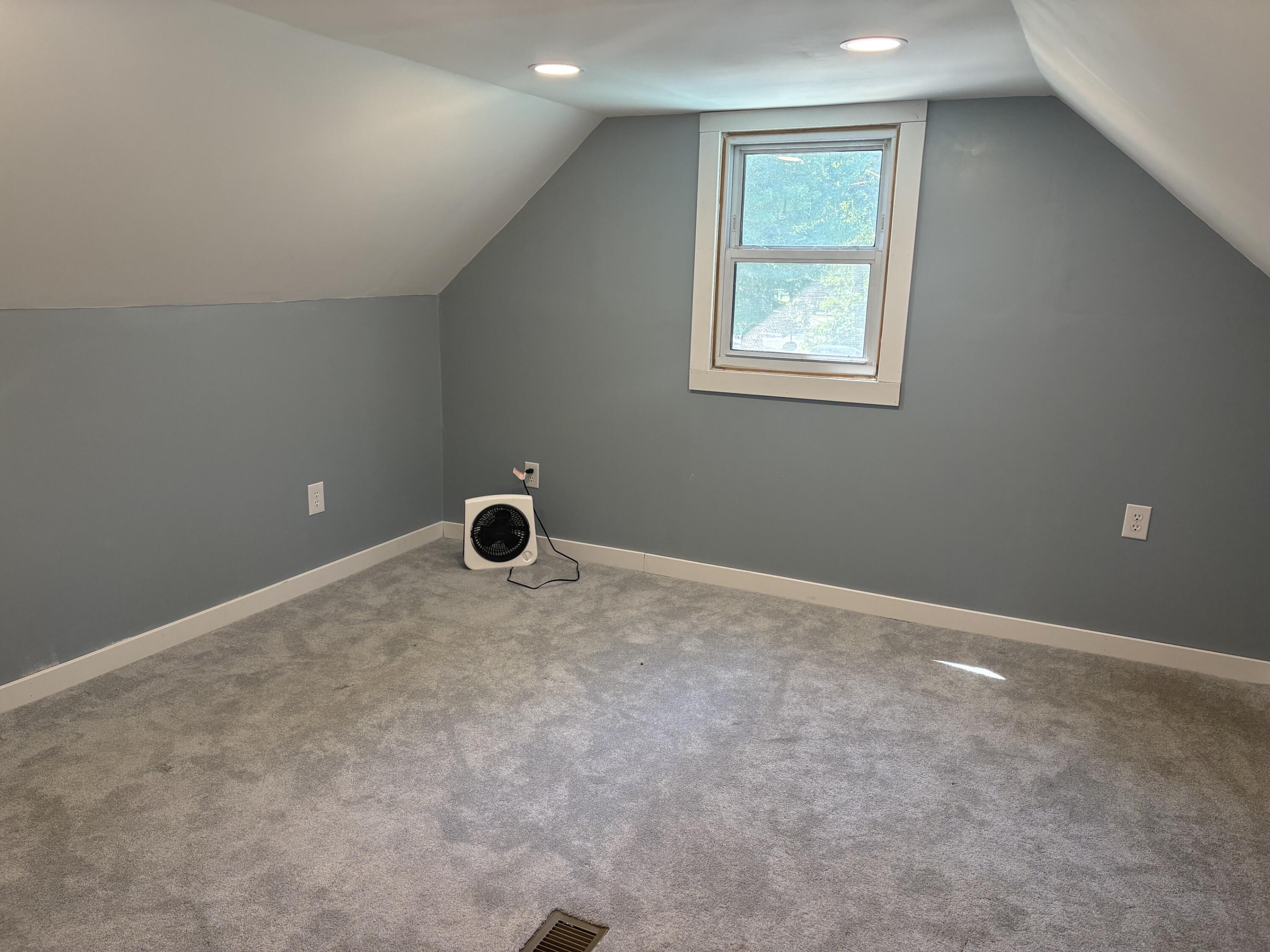 575 S Wolf Lake Road Muskegon MI 49442
