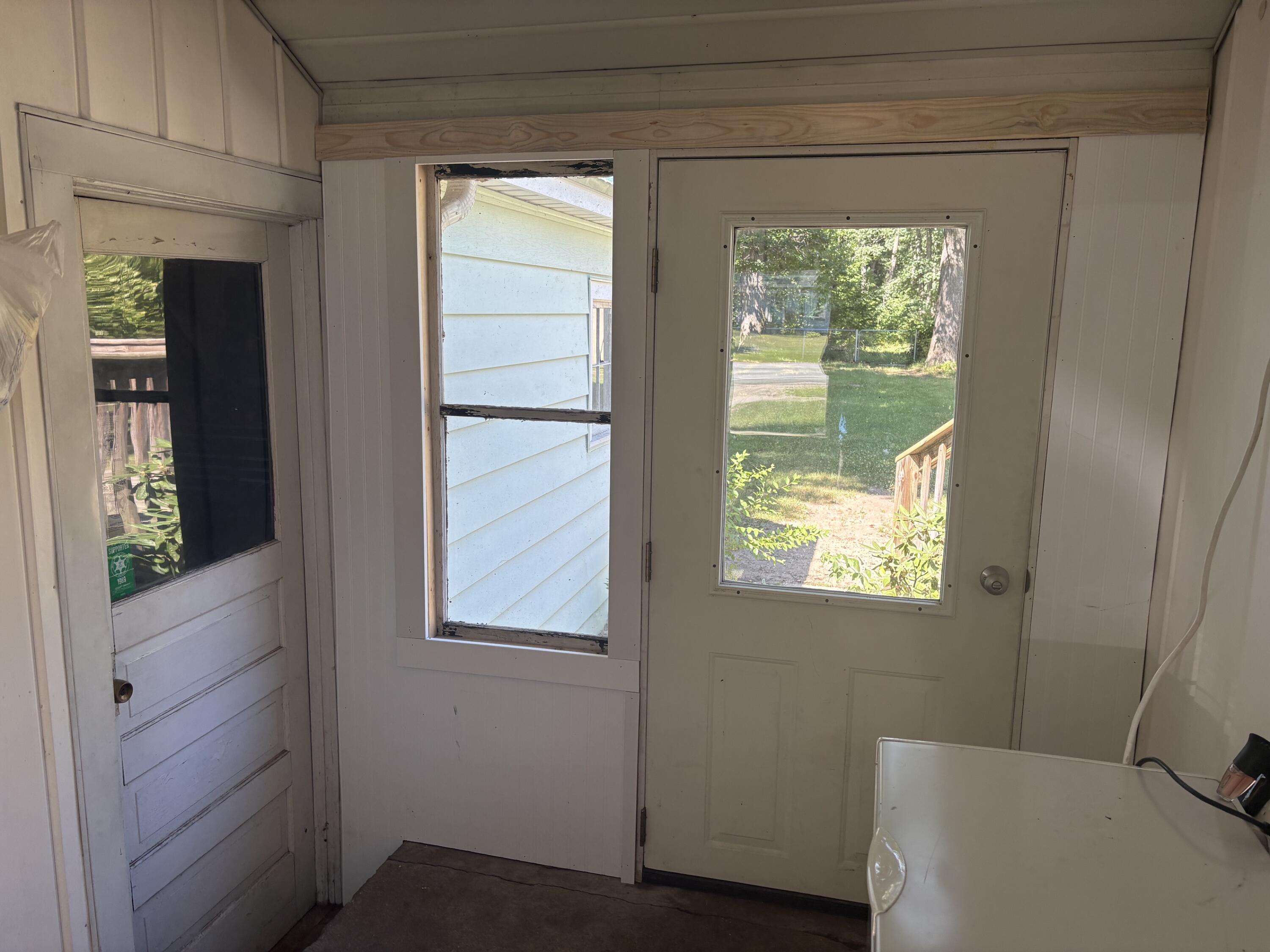 575 S Wolf Lake Road Muskegon MI 49442