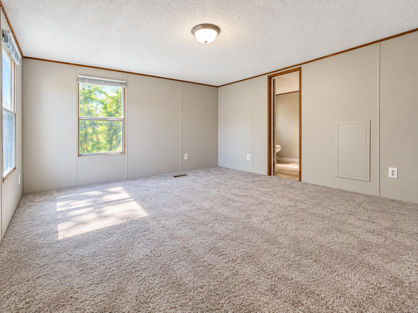 1481 Kenora Street Norton Shores MI 49444